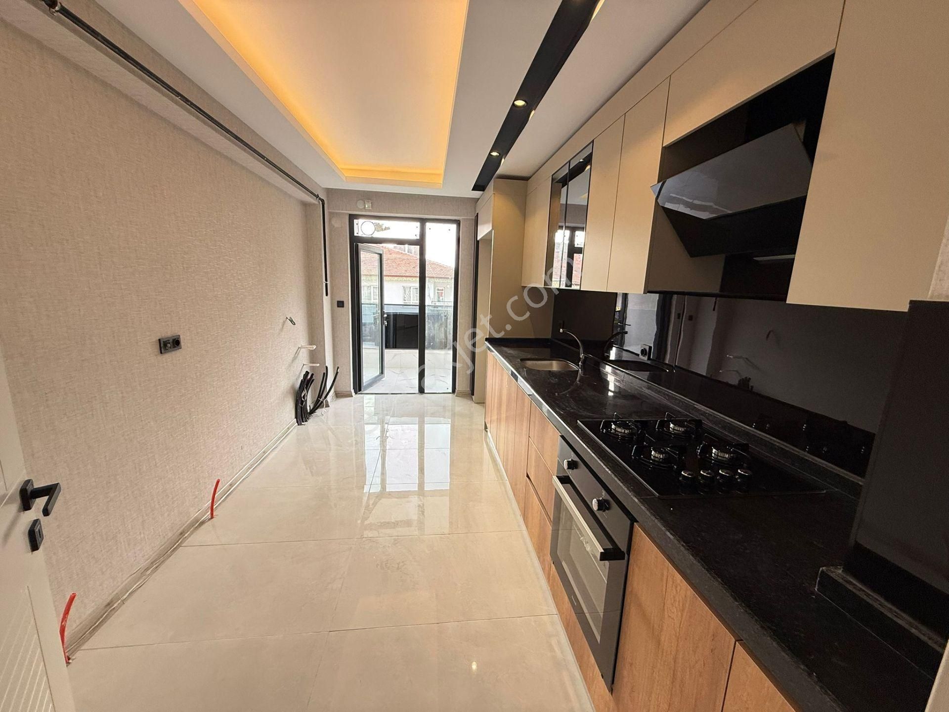 Vatan'da Bağlarbaşı Mahallesi Kamilocak Yakını Sıfır Oturuma Hazır Lüks Yapılı 3+1 Satılık Daireler - Görsel 6