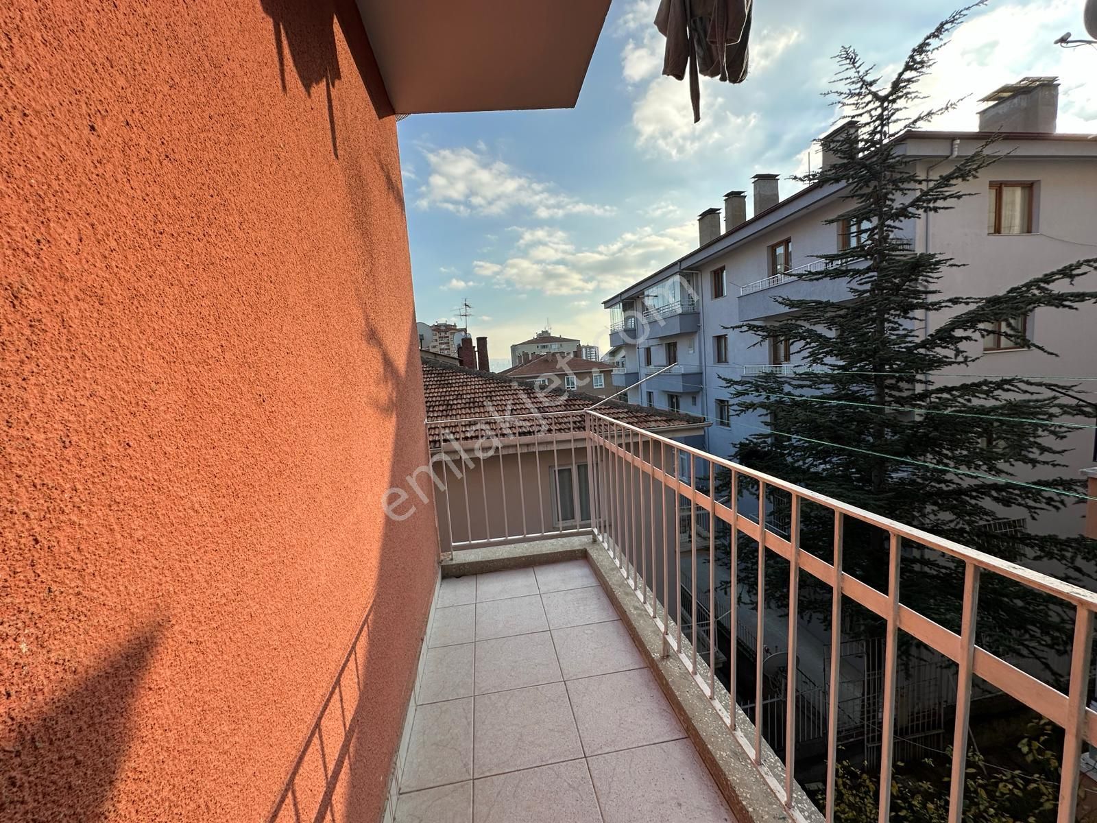 Etlik Mahallesi'nde Cadde Yakını 3+1 Daire! - Görsel 24