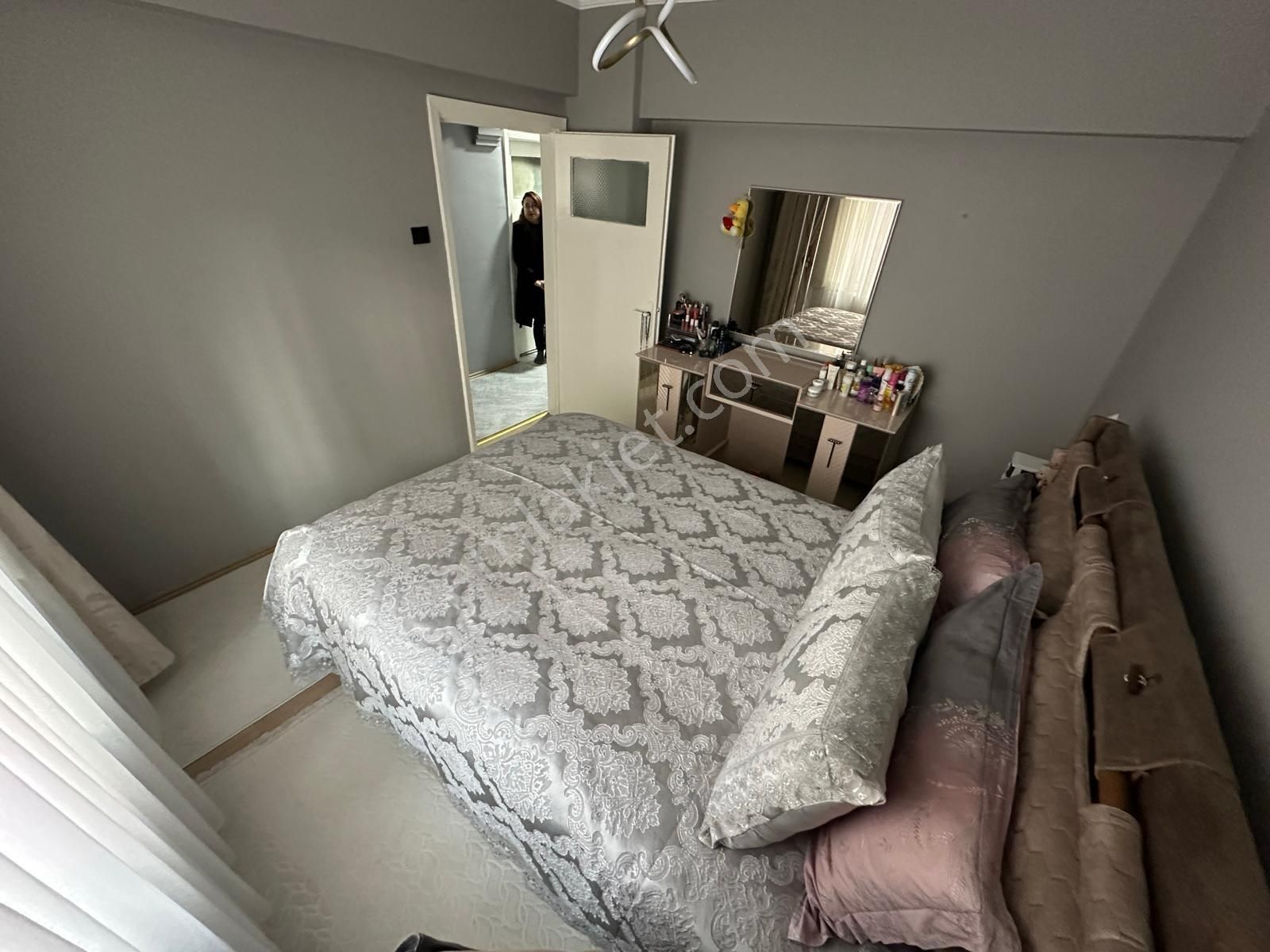 Etlik Mahallesi'nde Cadde Yakını 3+1 Daire! - Görsel 17