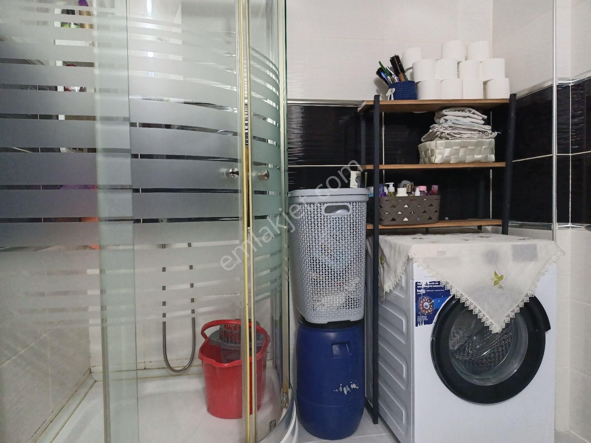 Buket Emlaktan Satılık 2+1 Daire En Üst Kat Doğalgazlı Ayrı V.c.li - Görsel 14