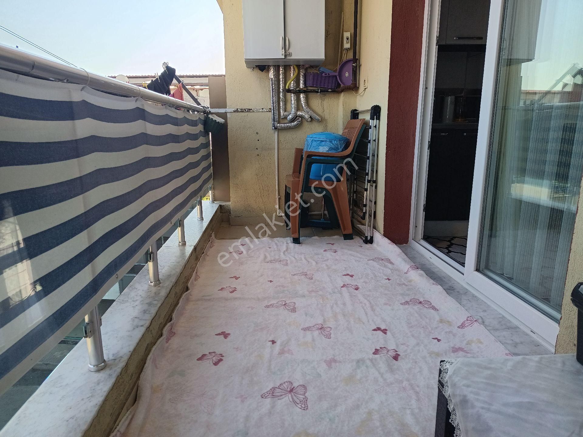 Buket Emlaktan Satılık 2+1 Daire En Üst Kat Doğalgazlı Ayrı V.c.li - Görsel 22