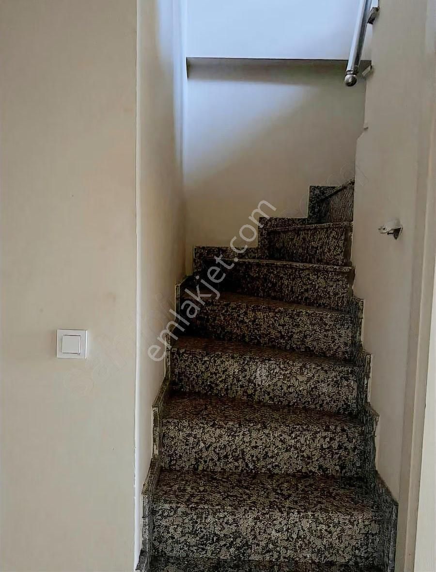 Kağithane Yeşilçe Mah Merkezi Konumda 2+1 Kiralık Dubleks Daire - Görsel 5