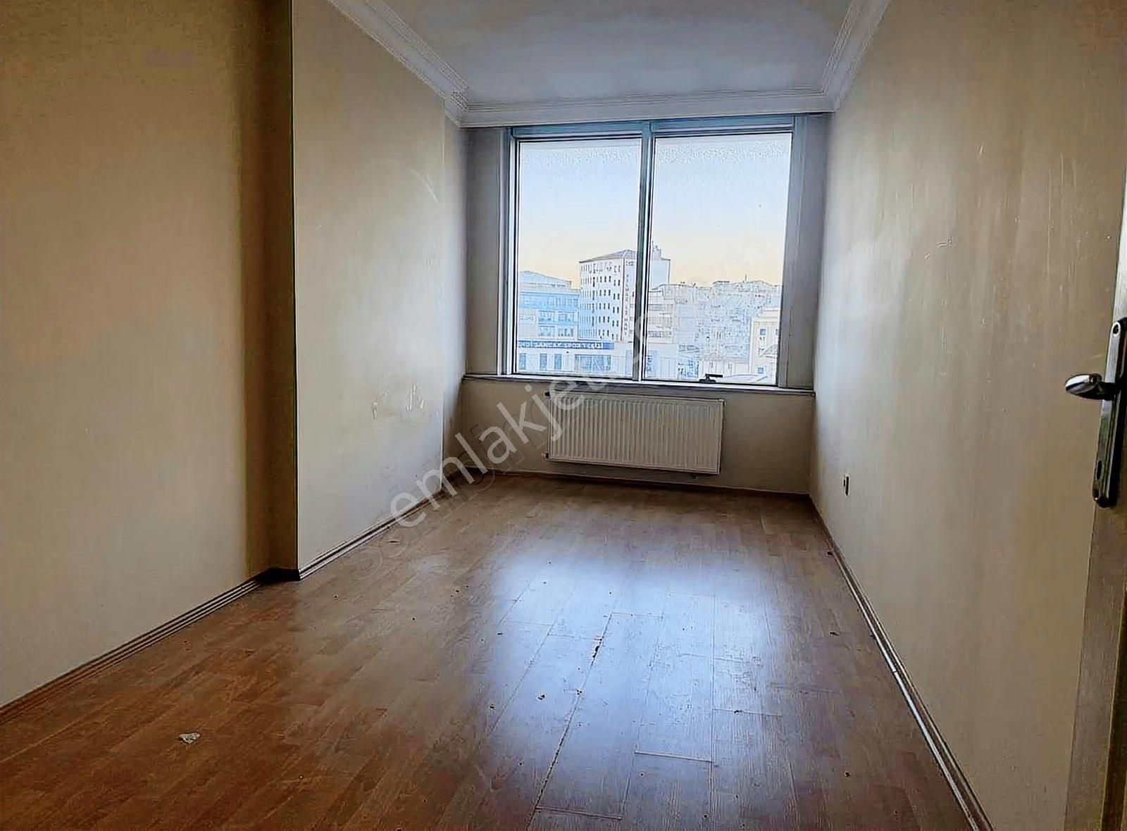 Kağithane Yeşilçe Mah Merkezi Konumda 2+1 Kiralık Dubleks Daire - Görsel 2