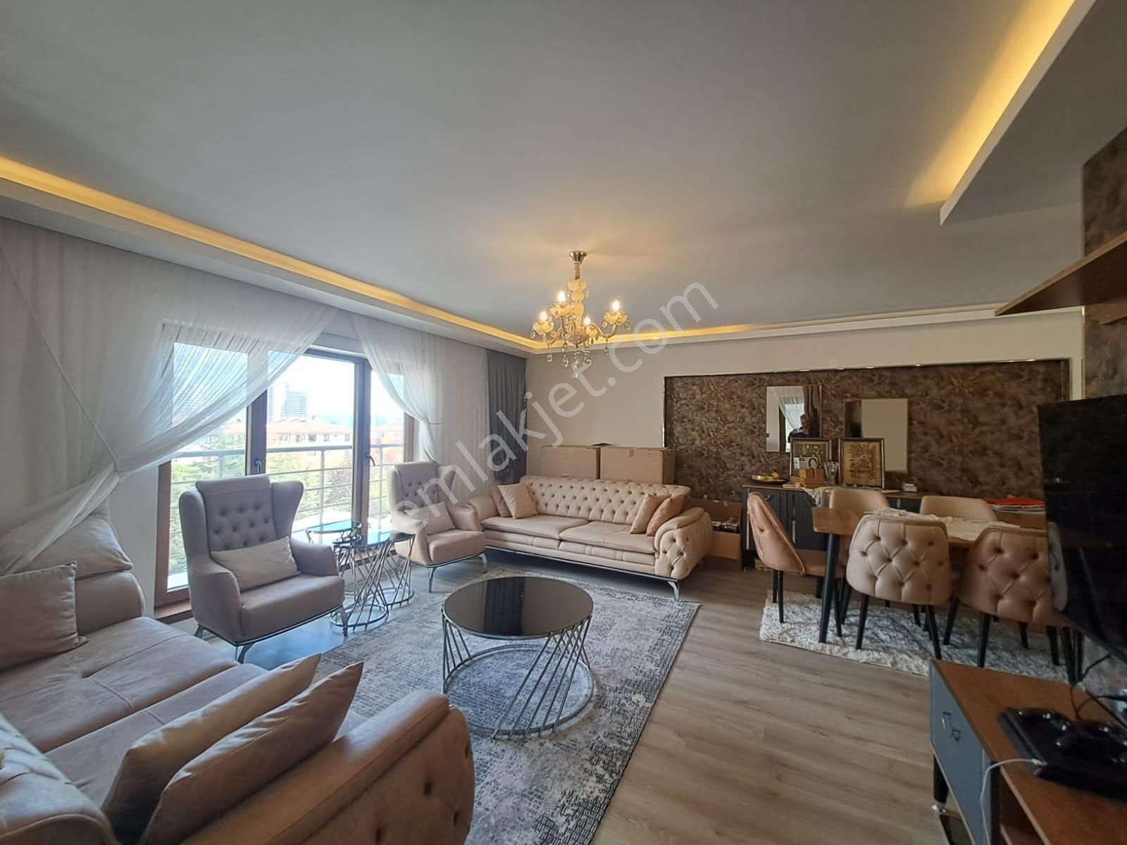 Atanora Vadi'den Trt Panora Yakını Genç Bina 2 Banyolu Asansörlü 4+1 - Görsel 25