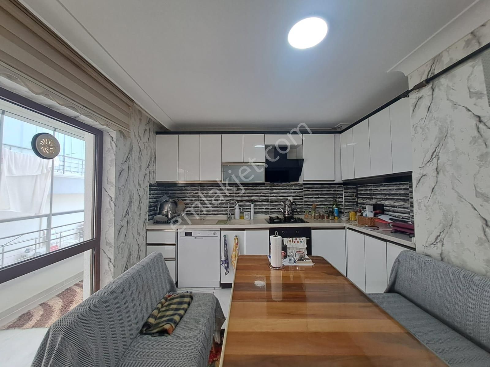 Atanora Vadi'den Trt Panora Yakını Genç Bina 2 Banyolu Asansörlü 4+1 - Görsel 21