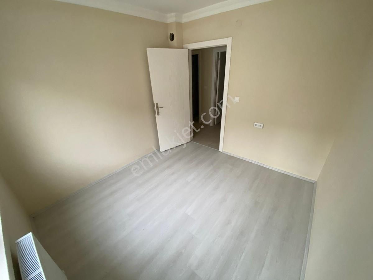 Tandoğan Mh 3+1 1.ara Katta Çift Balkonlu Yapılı 5 Yıllık Daire - Görsel 18