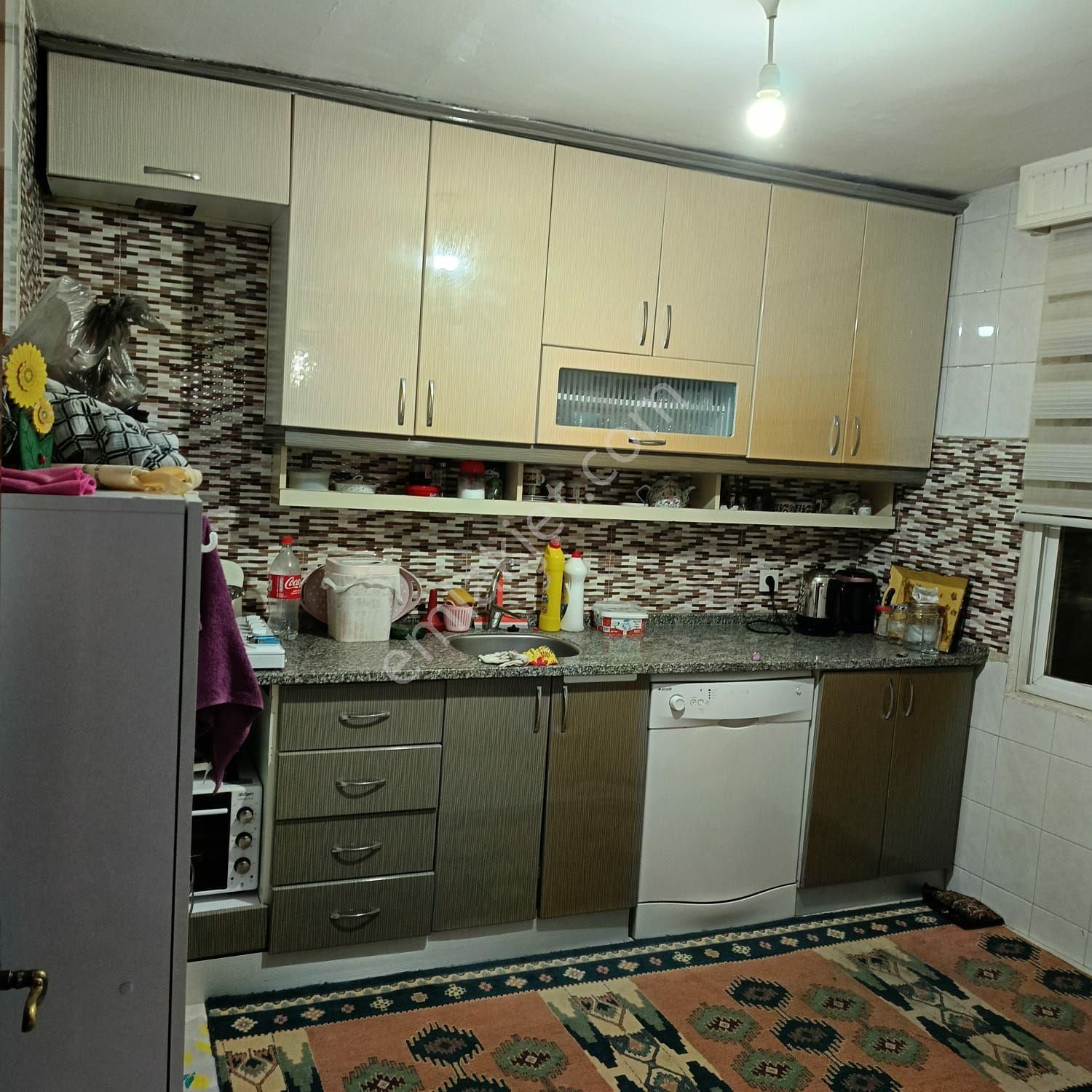 Karabağlar Yunus Emrede 3+1 Daire - Görsel 9