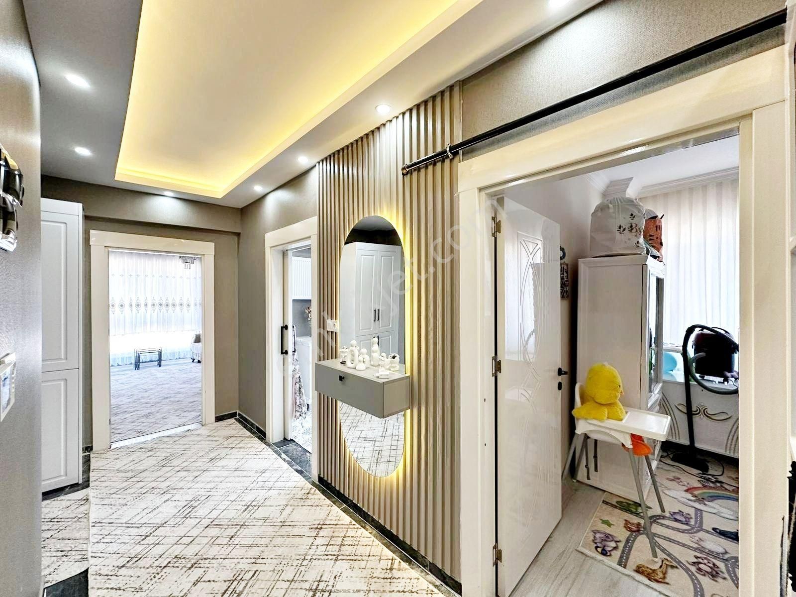 Belkız'da İnce Bol İşçiliğiyle Arakat Cam Balkonlu Ultralüx 2+1 - Görsel 16