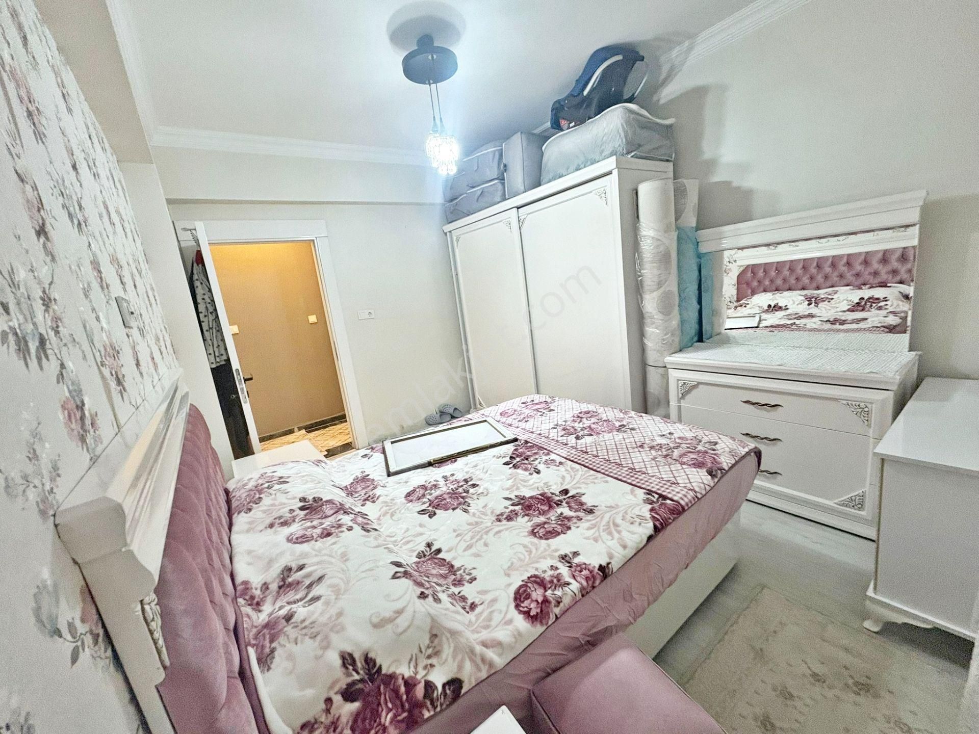 Belkız'da İnce Bol İşçiliğiyle Arakat Cam Balkonlu Ultralüx 2+1 - Görsel 11