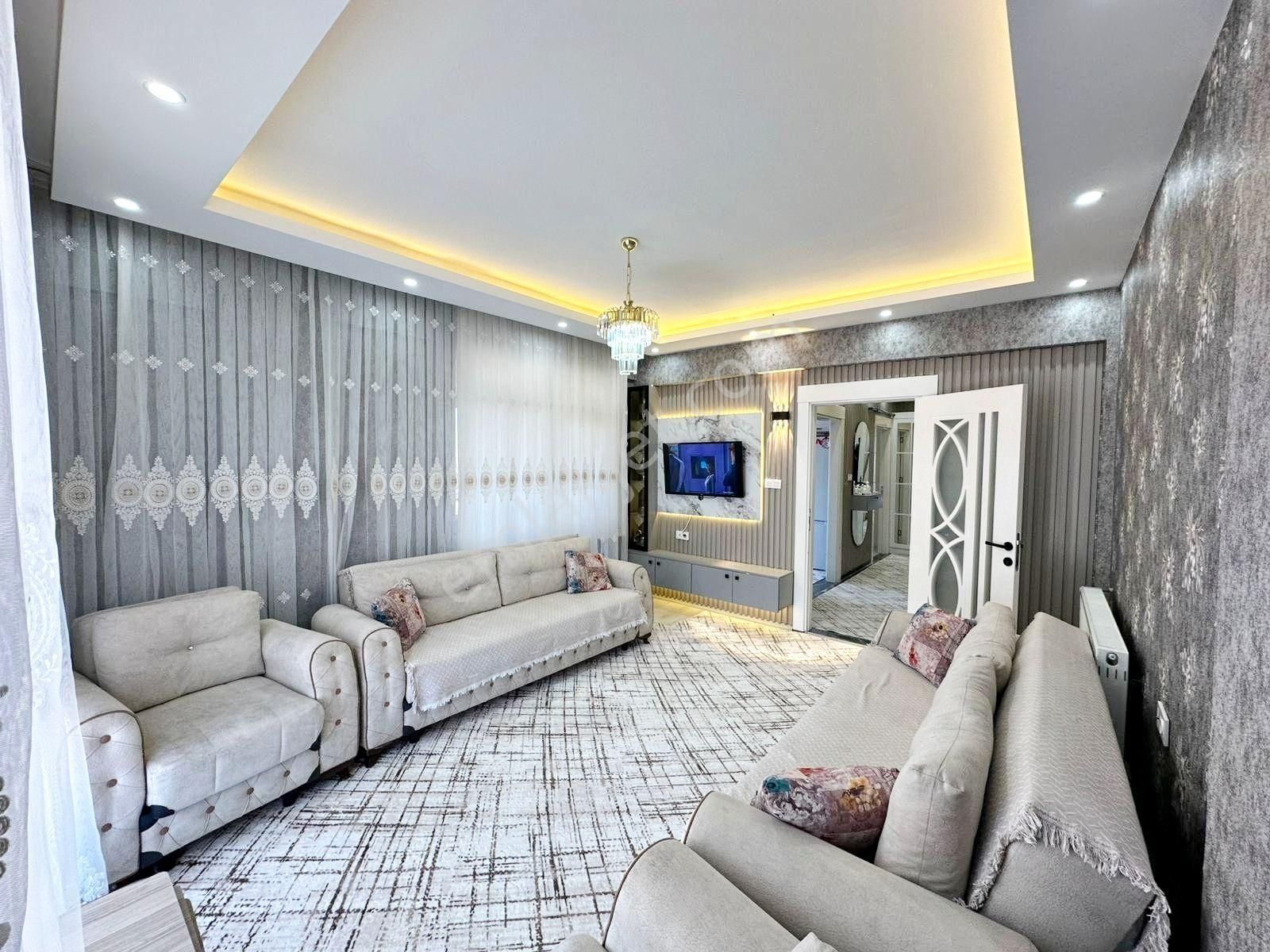 Belkız'da İnce Bol İşçiliğiyle Arakat Cam Balkonlu Ultralüx 2+1 - Görsel 7