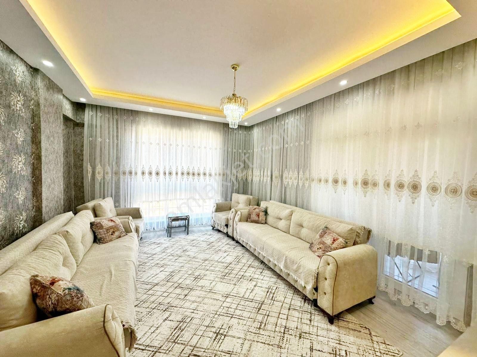 Belkız'da İnce Bol İşçiliğiyle Arakat Cam Balkonlu Ultralüx 2+1 - Görsel 5