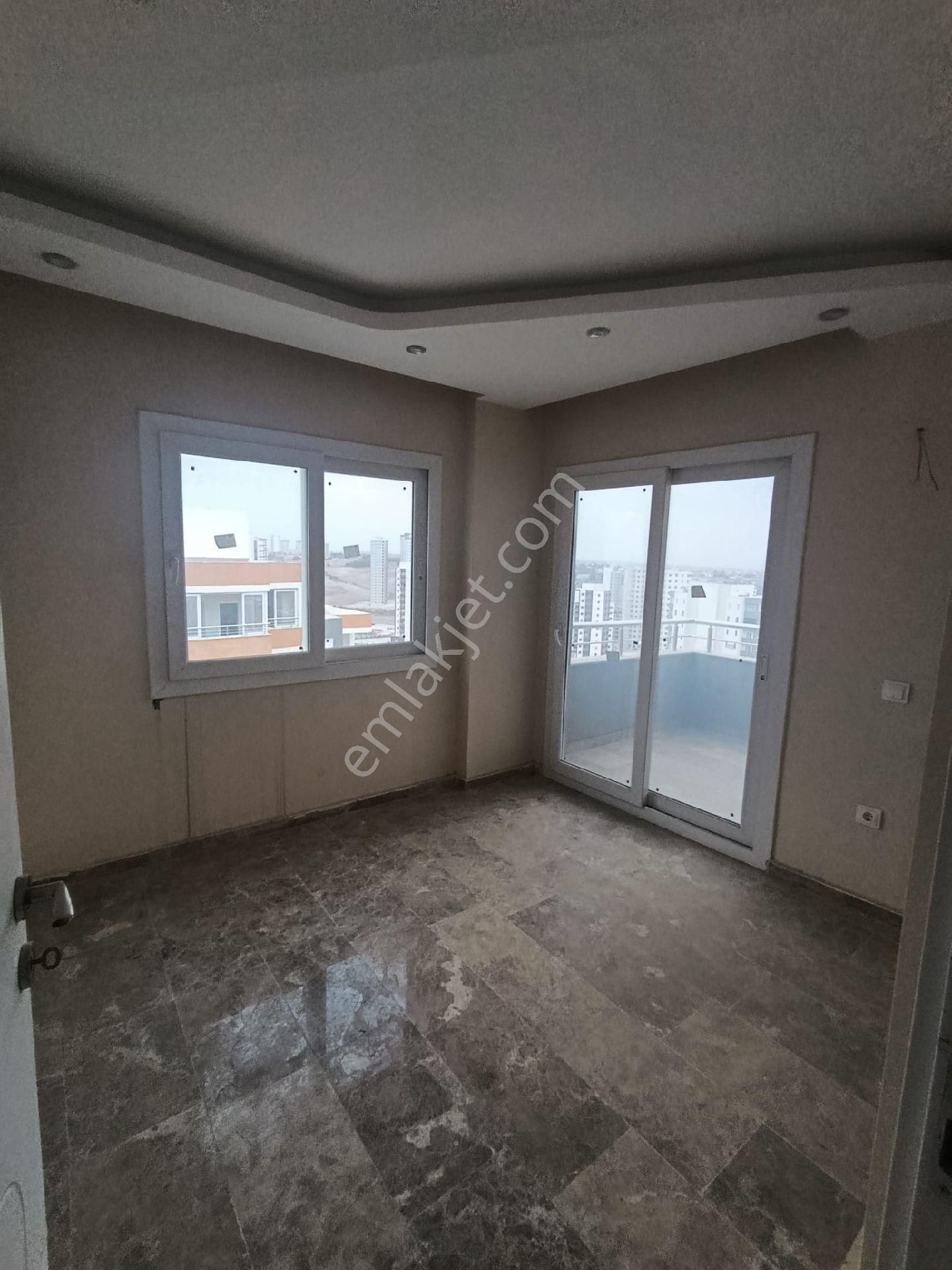 Gültepede Cadde Üstü Takaslı Krediye Uygun Satlık - Görsel 14