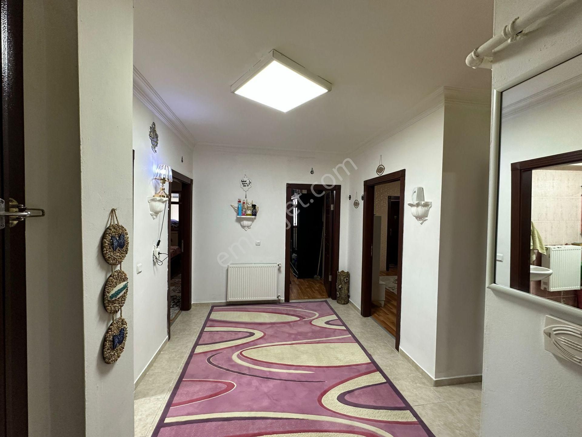 Karakaya Mahallesi'nde Kat Konumunda 3+1 Daire! - Görsel 22