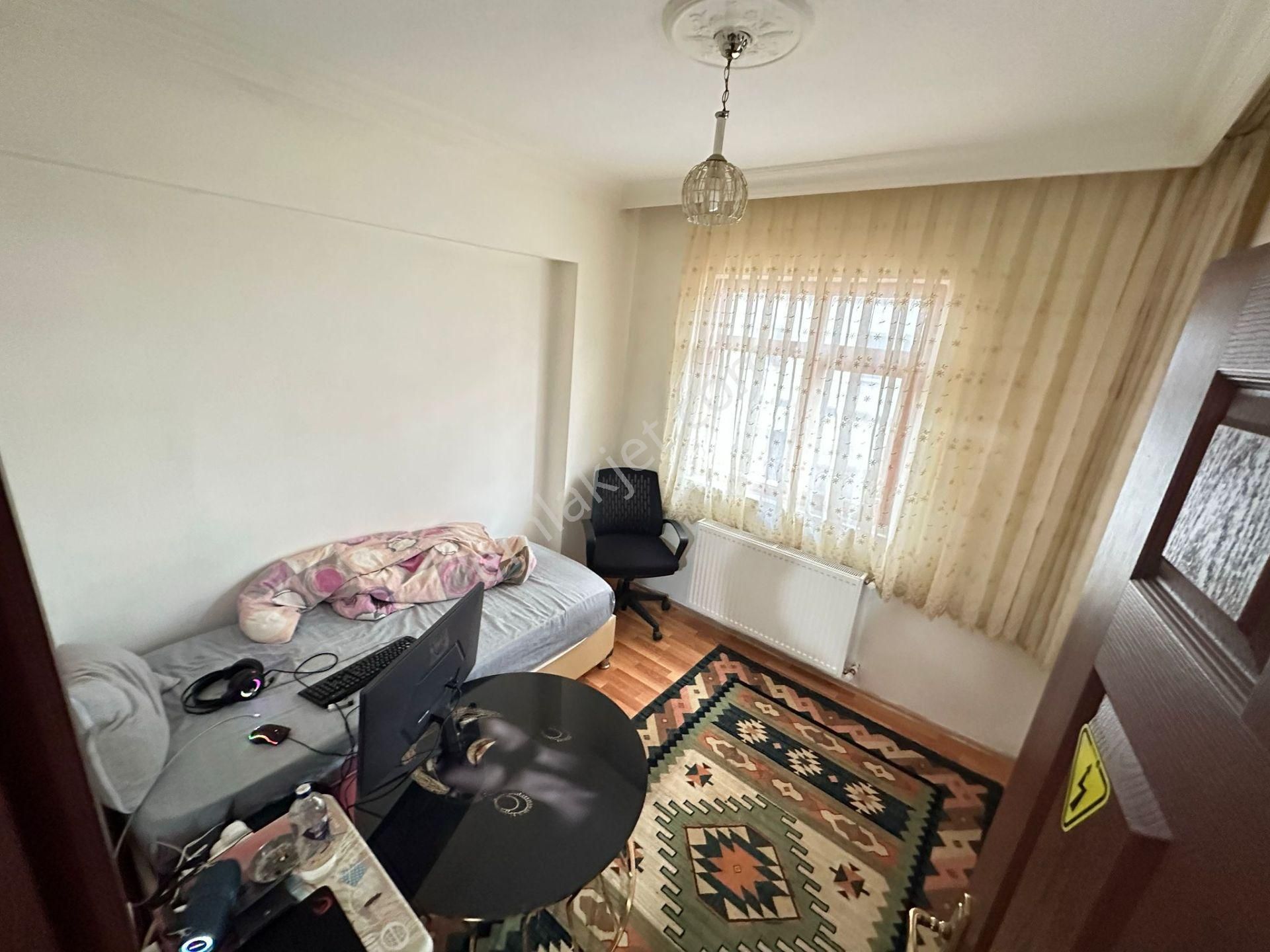 Karakaya Mahallesi'nde Kat Konumunda 3+1 Daire! - Görsel 12