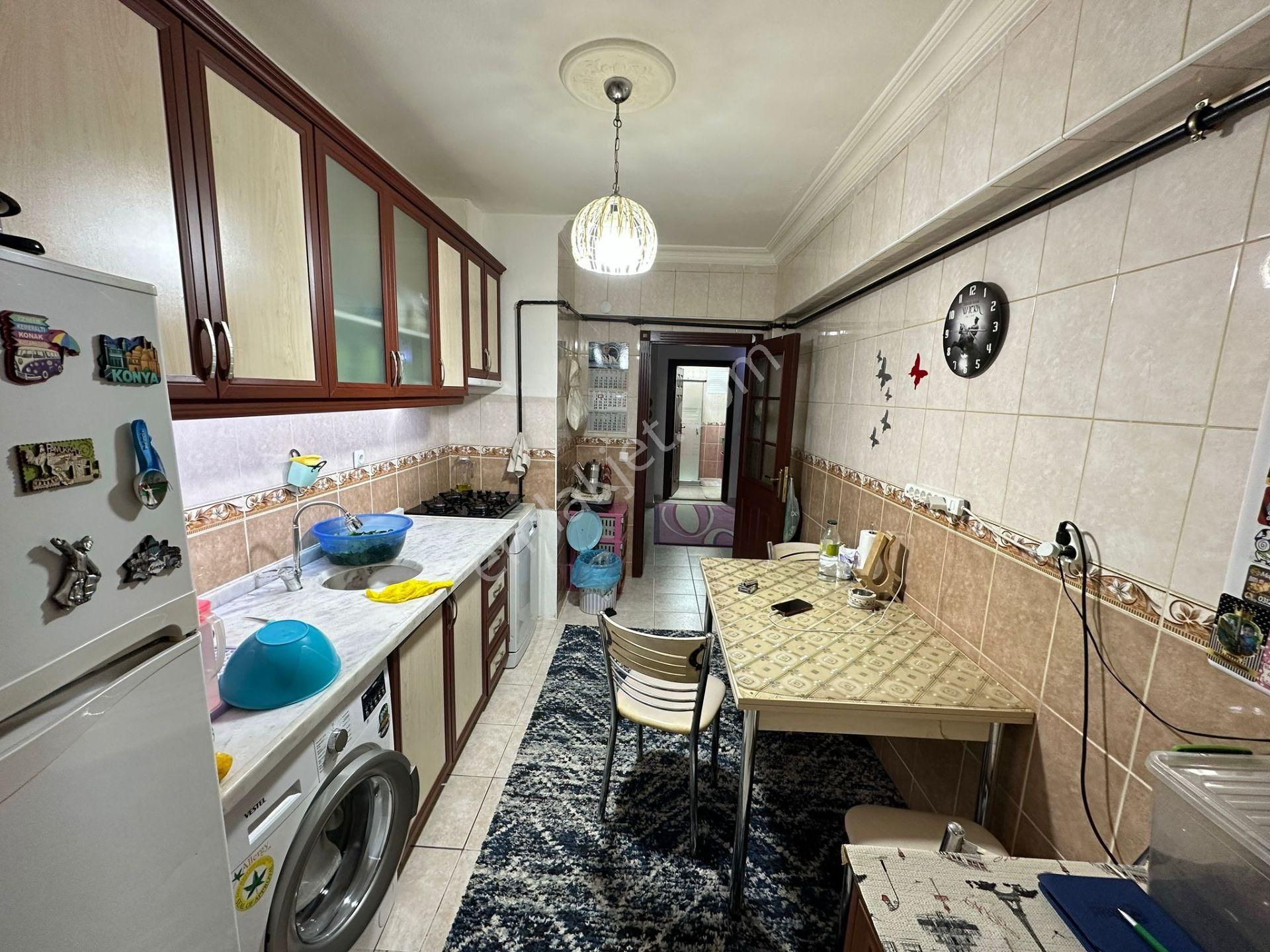 Karakaya Mahallesi'nde Kat Konumunda 3+1 Daire!