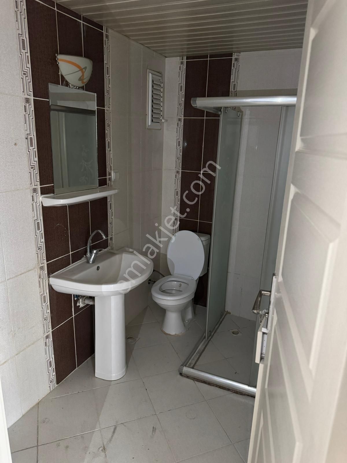 İsa Kavak Gayrimenkul’den Satılık 2+1 Daire – Meram/yenişehir - Görsel 9