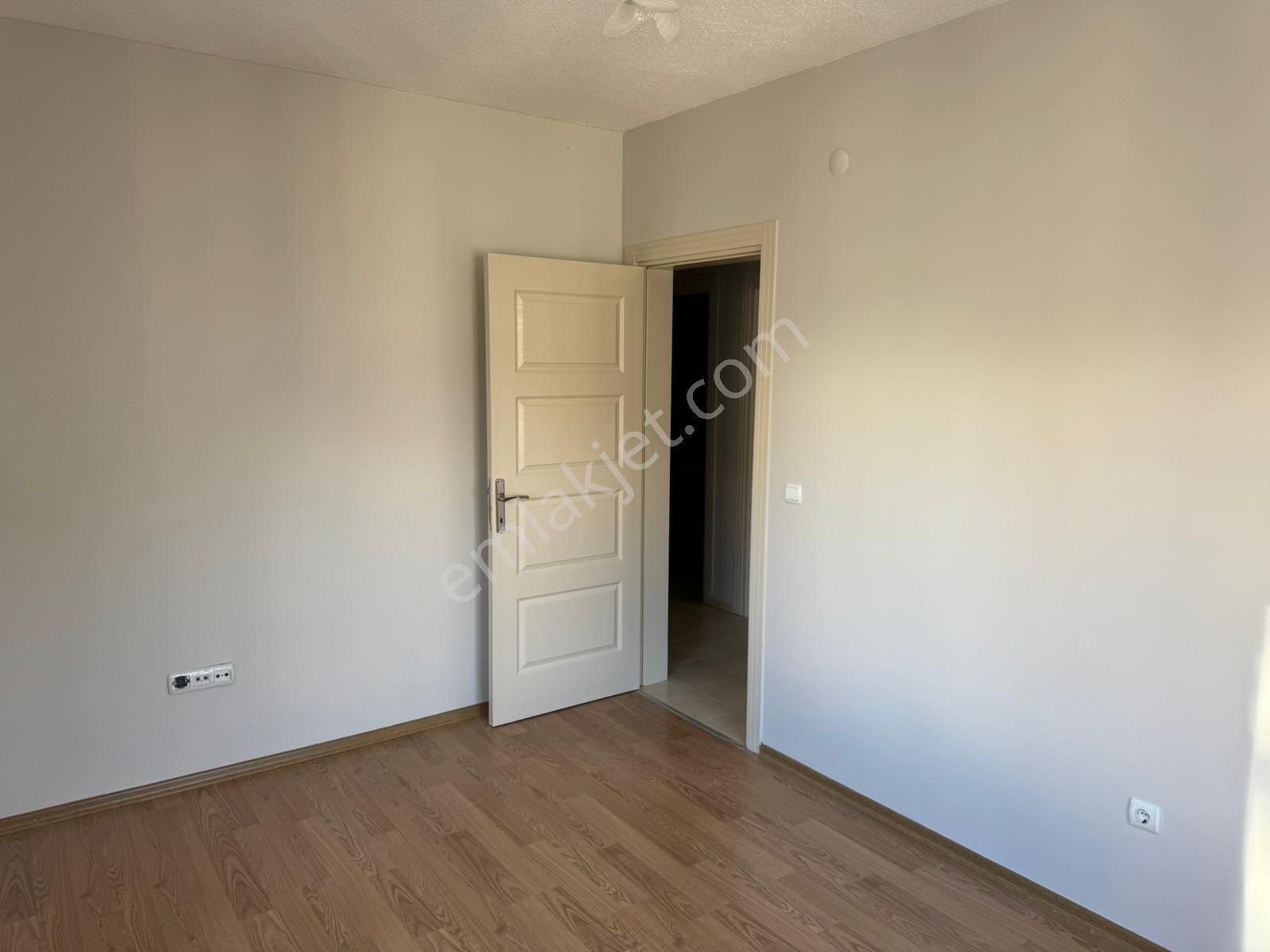 İsa Kavak Gayrimenkul’den Satılık 3+1 Daire – Selçuklu/ihsaniye - Görsel 2