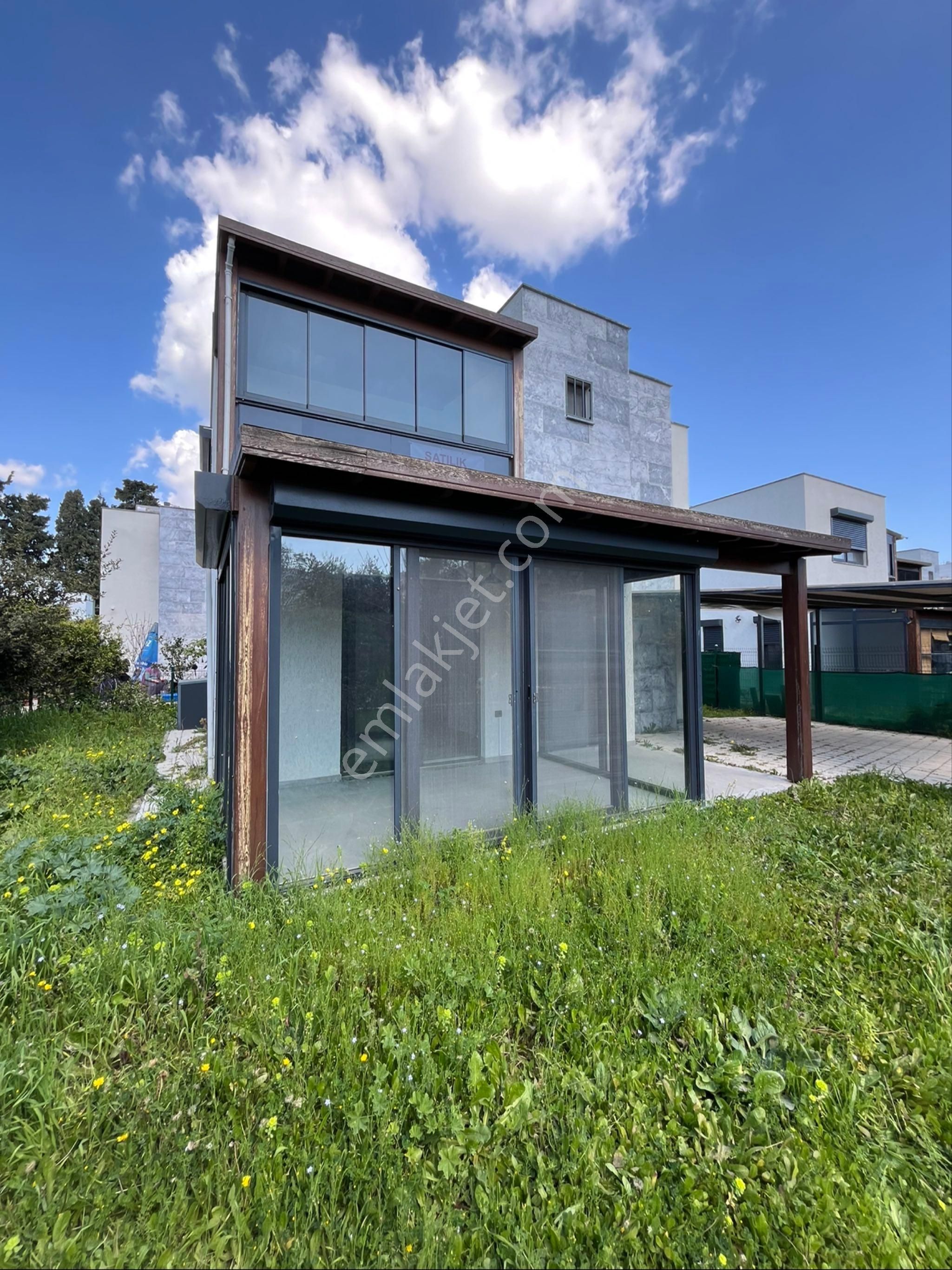 Bonema'dan Turgutreis Merkez'de Kiralık 3+1 Müstakil Villa - Görsel 11