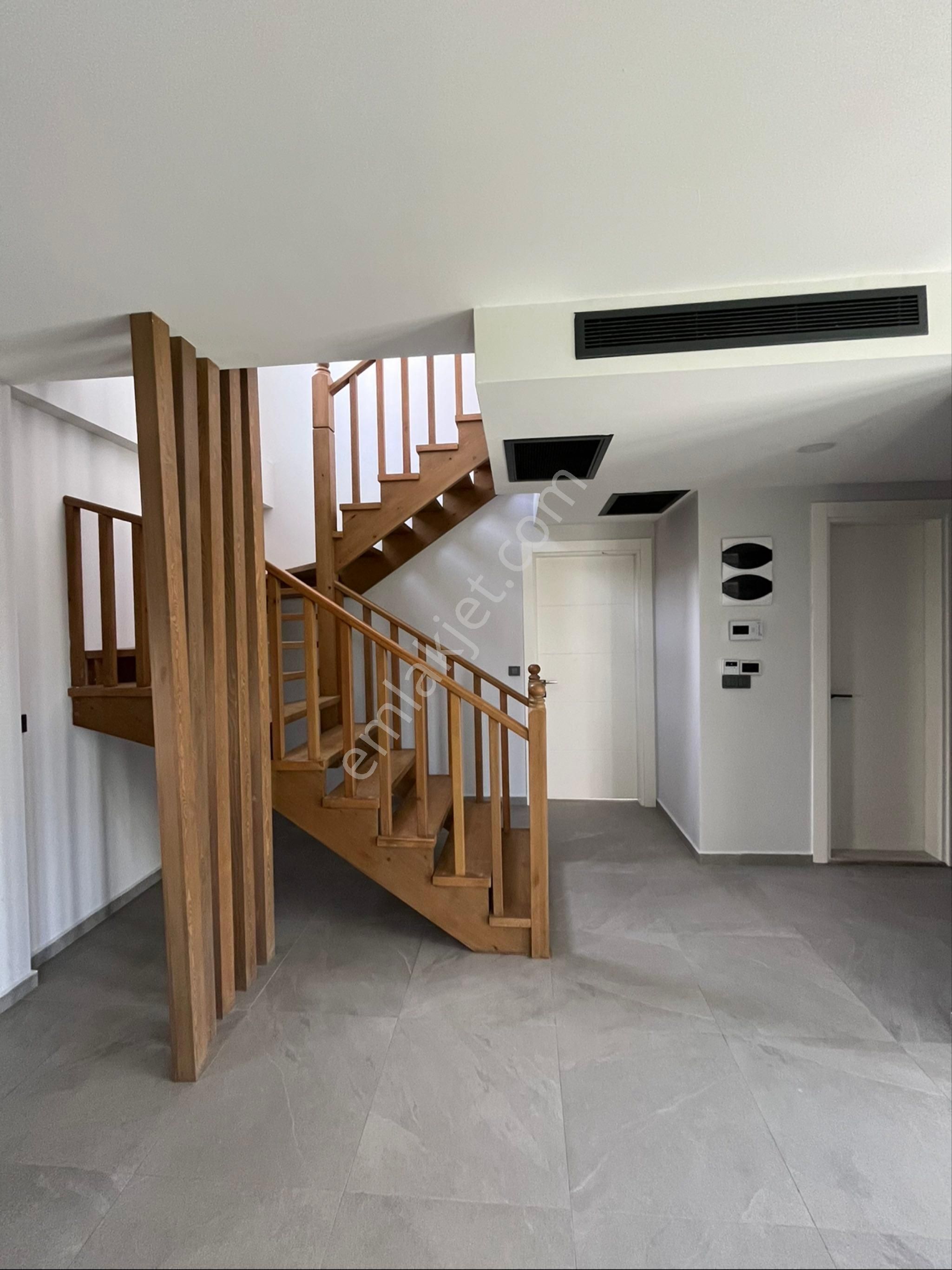 Bonema'dan Turgutreis Merkez'de Kiralık 3+1 Müstakil Villa - Görsel 25