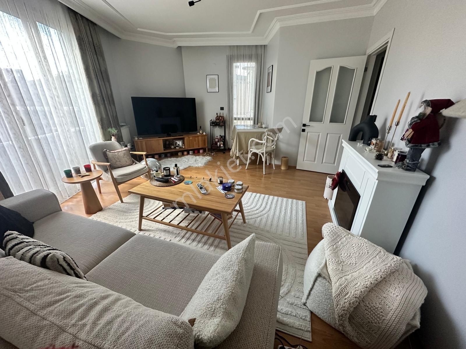 Çeliktepe'de,metroya 12 Dk. 2+1 Satılık Daire,artum'dan - Görsel 3