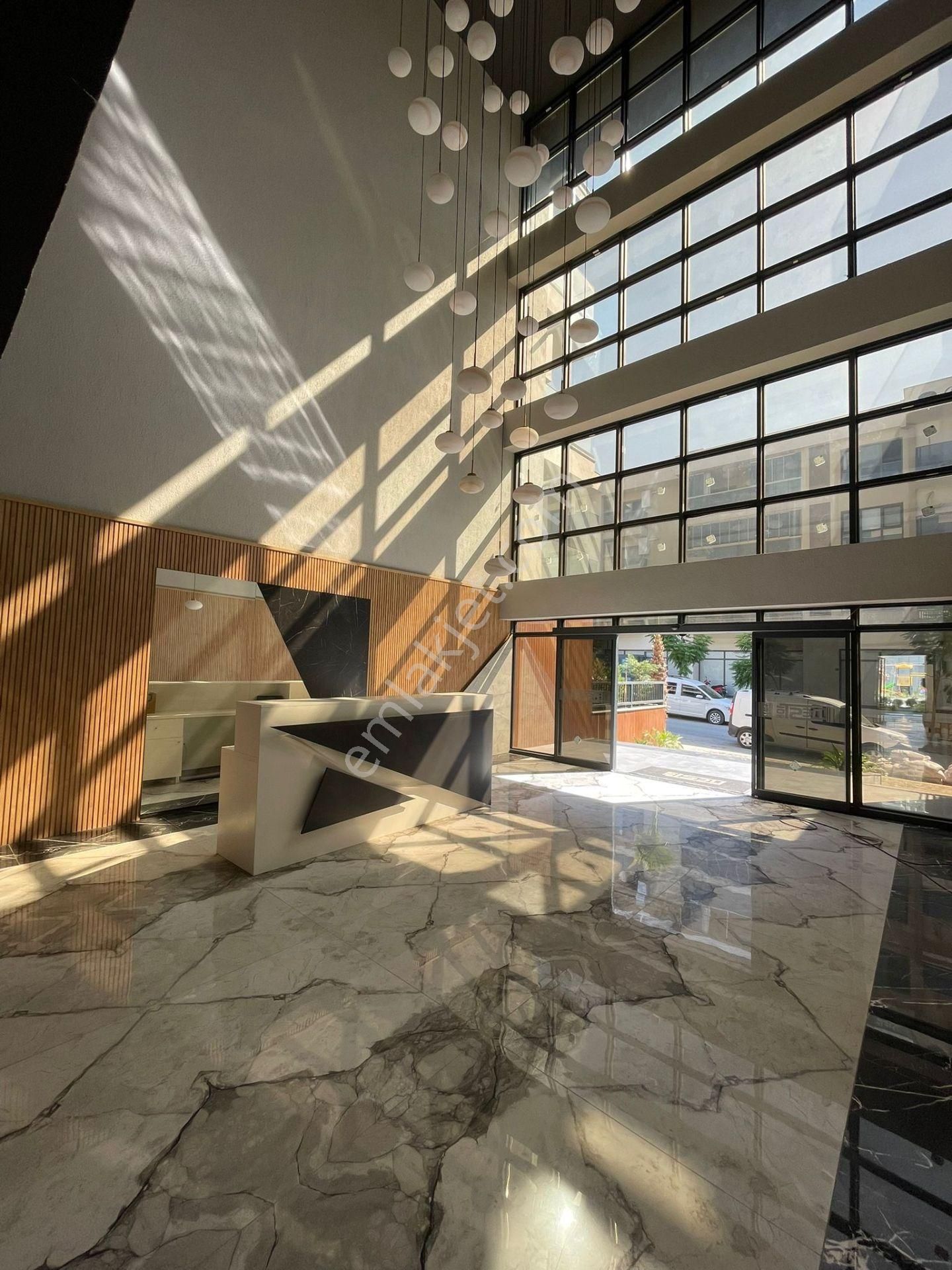 Havuzlu Site İçinde Giyinme Odalı 1+1 Daire - Görsel 6