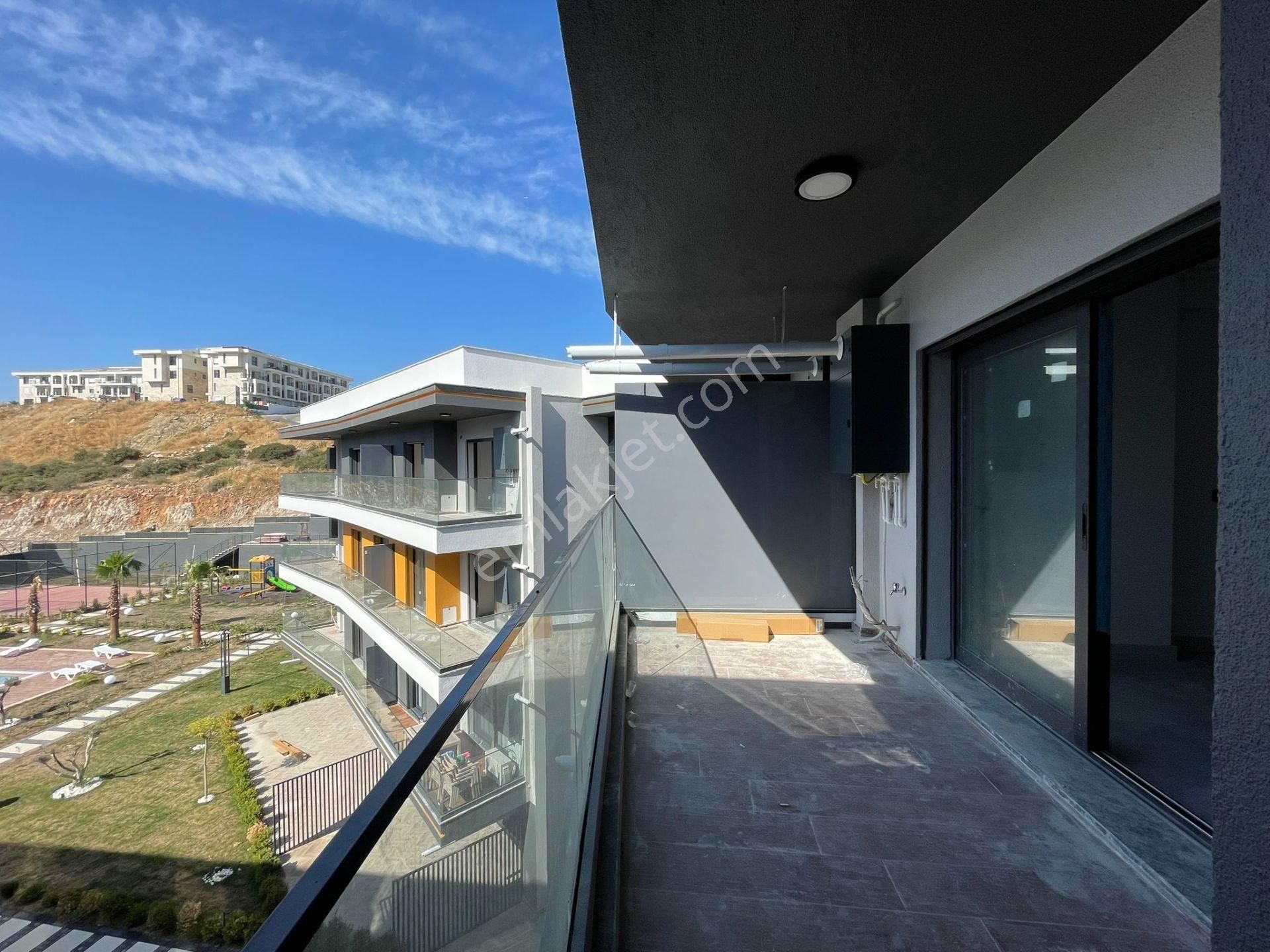 Havuzlu Site İçinde Giyinme Odalı 1+1 Daire - Görsel 29