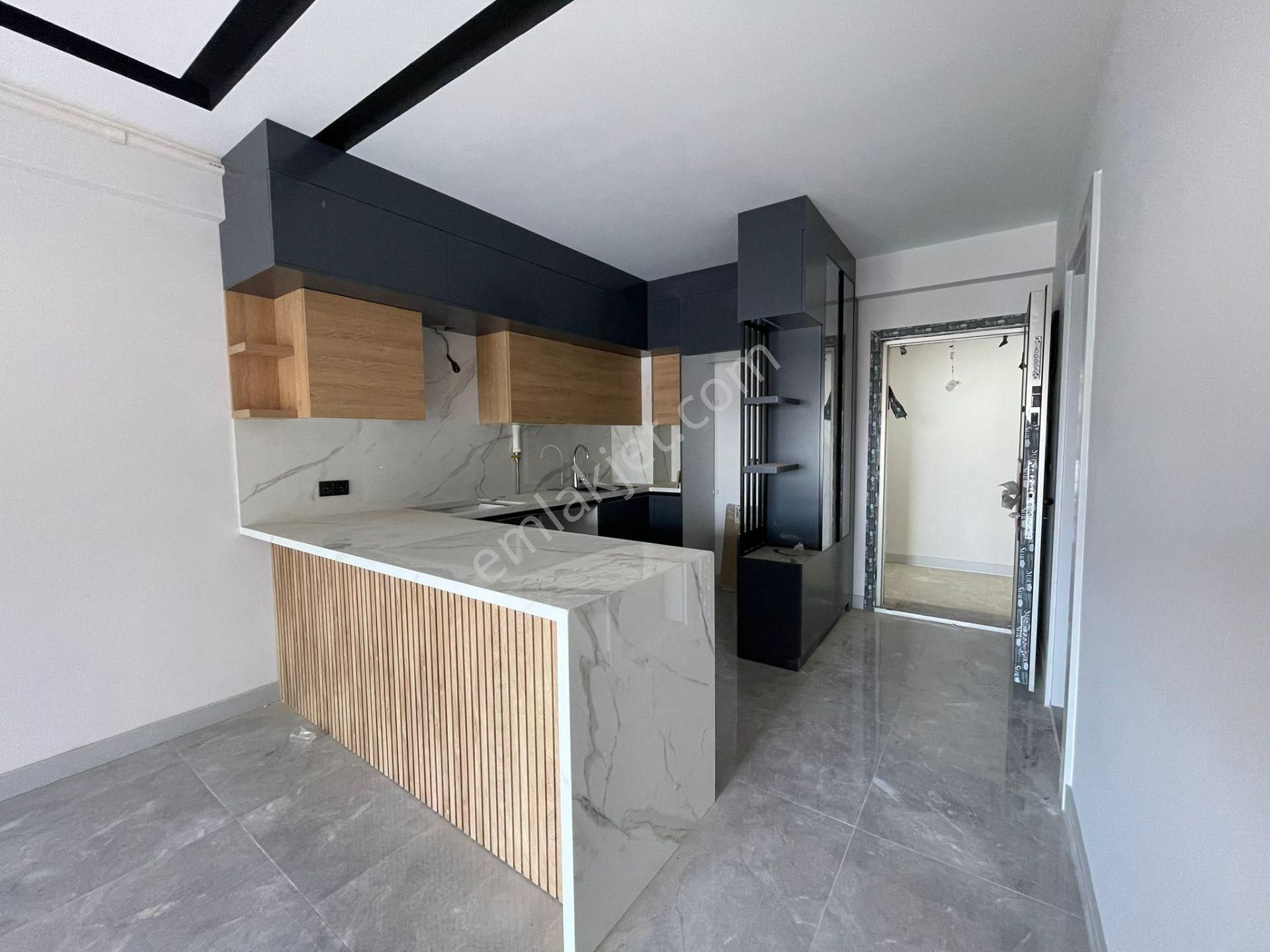 Havuzlu Site İçinde Giyinme Odalı 1+1 Daire - Görsel 20