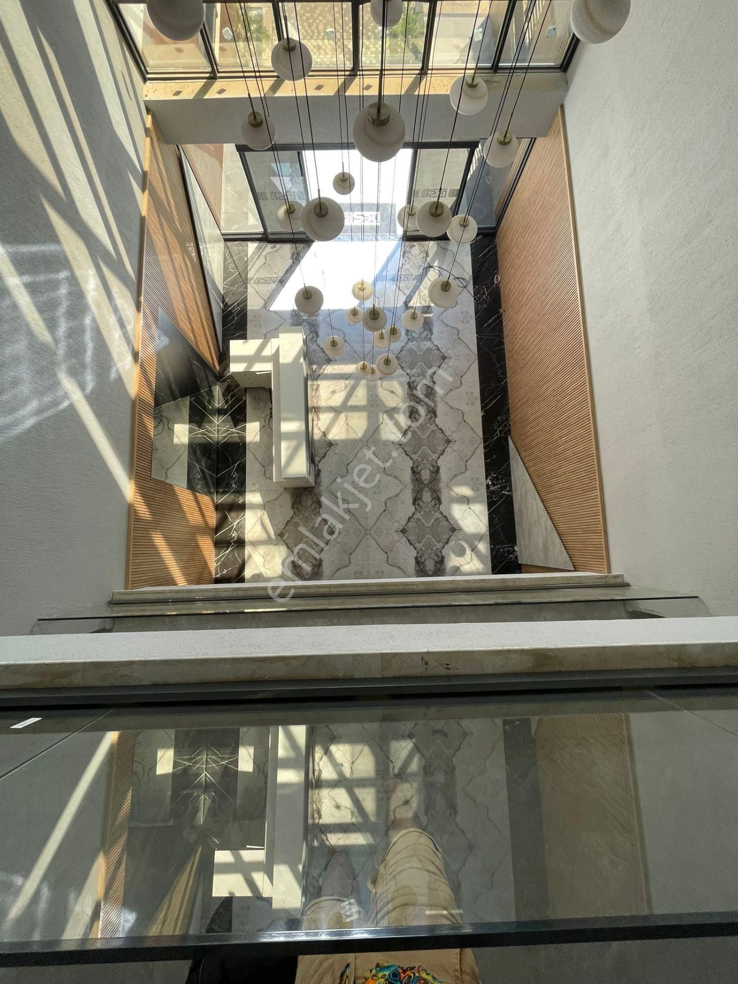 Havuzlu Site İçinde Giyinme Odalı 1+1 Daire - Görsel 7