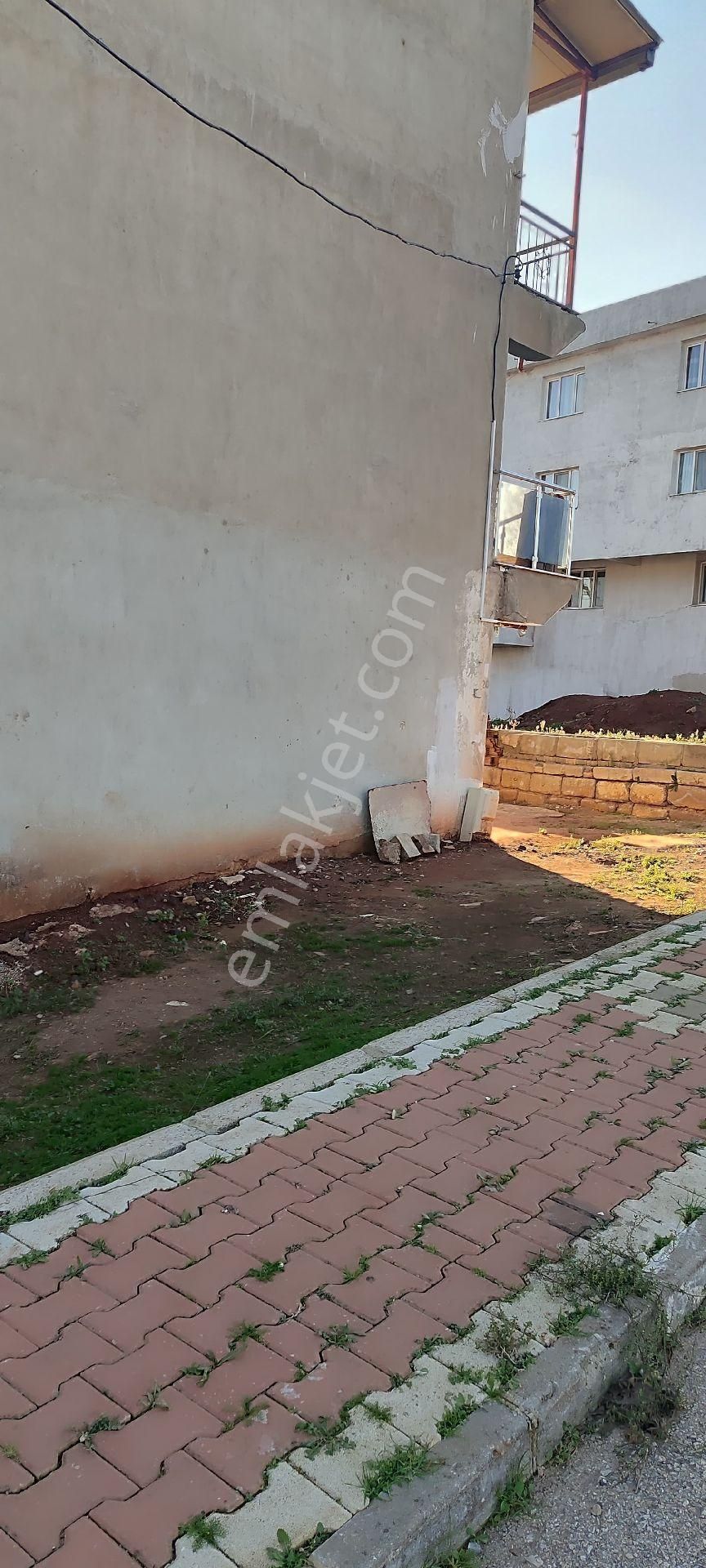 İzmir Torbalı Yazıbaşı Mahallesinde 3 Katlı Bina Satılık - Görsel 5