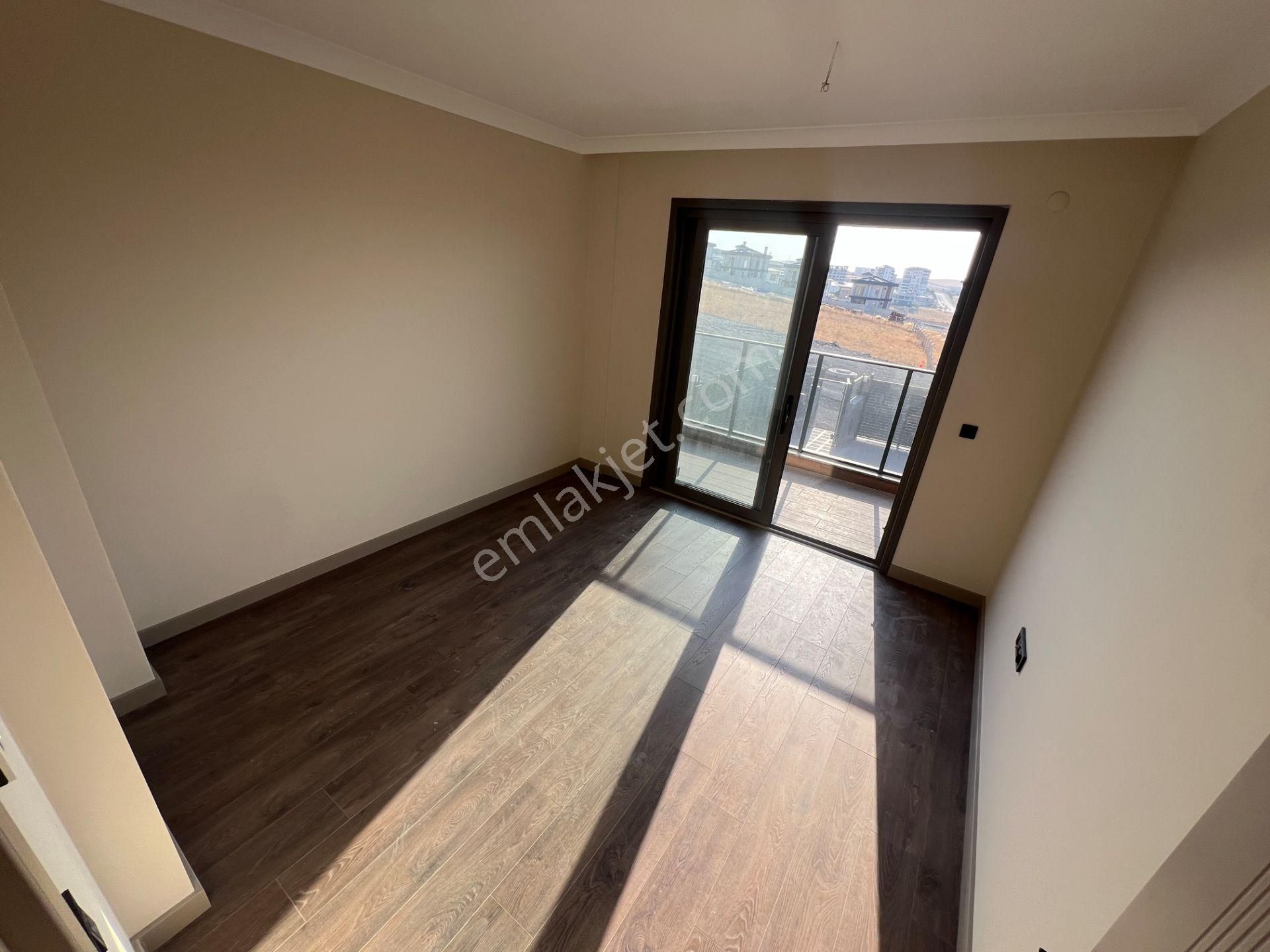 Etimesgut Yeni Baglıca Mah 3katlı Saunalı Ozel Hamamlı 5+1 Villa - Görsel 30