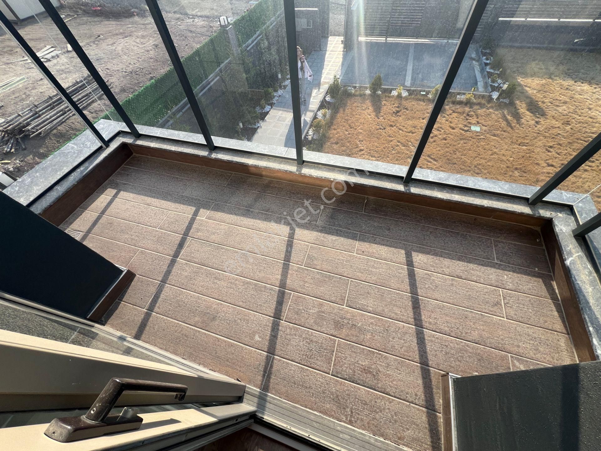 Etimesgut Yeni Baglıca Mah 3katlı Saunalı Ozel Hamamlı 5+1 Villa - Görsel 34