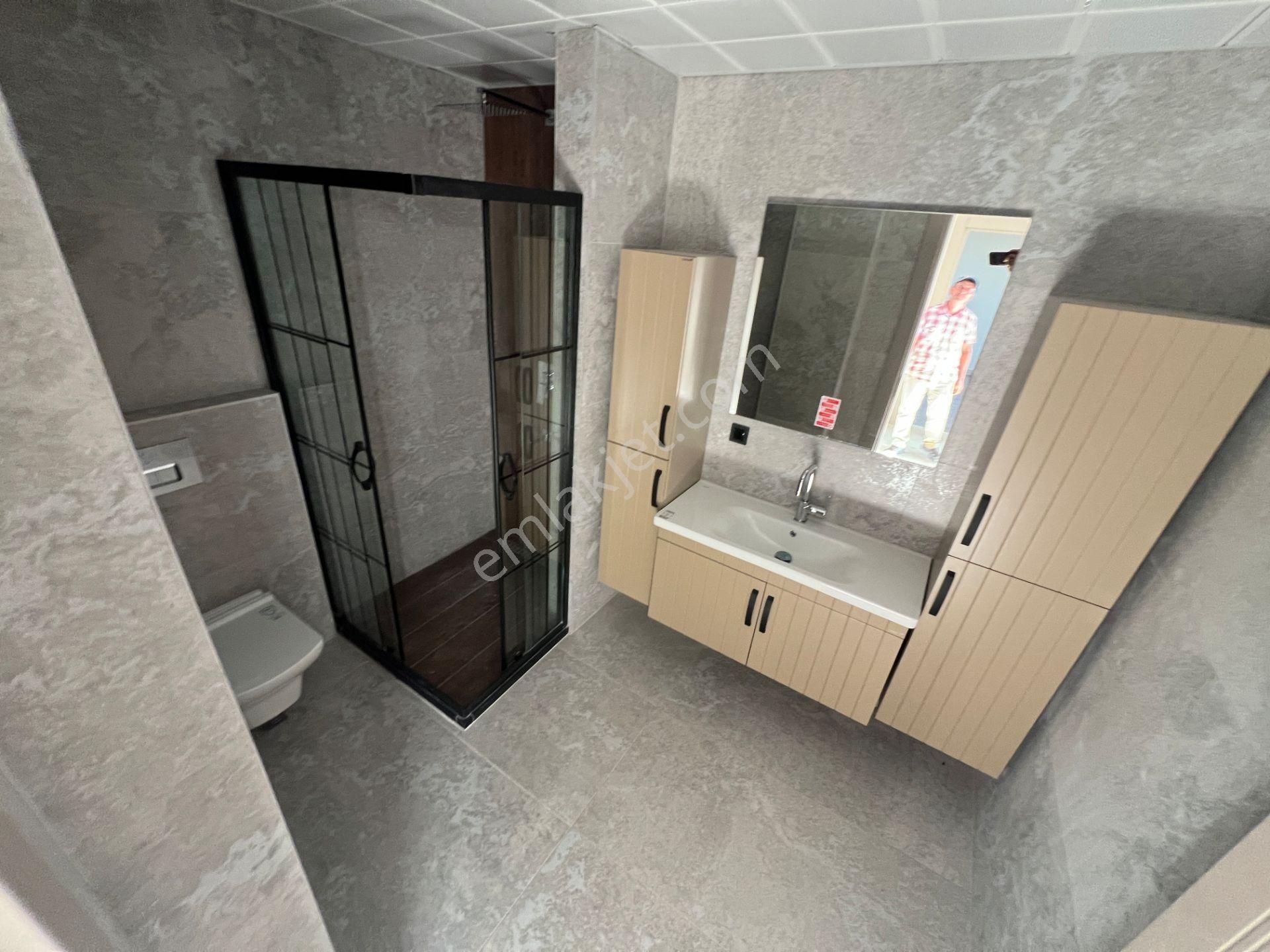 Etimesgut Yeni Baglıca Mah 3katlı Saunalı Ozel Hamamlı 5+1 Villa - Görsel 32