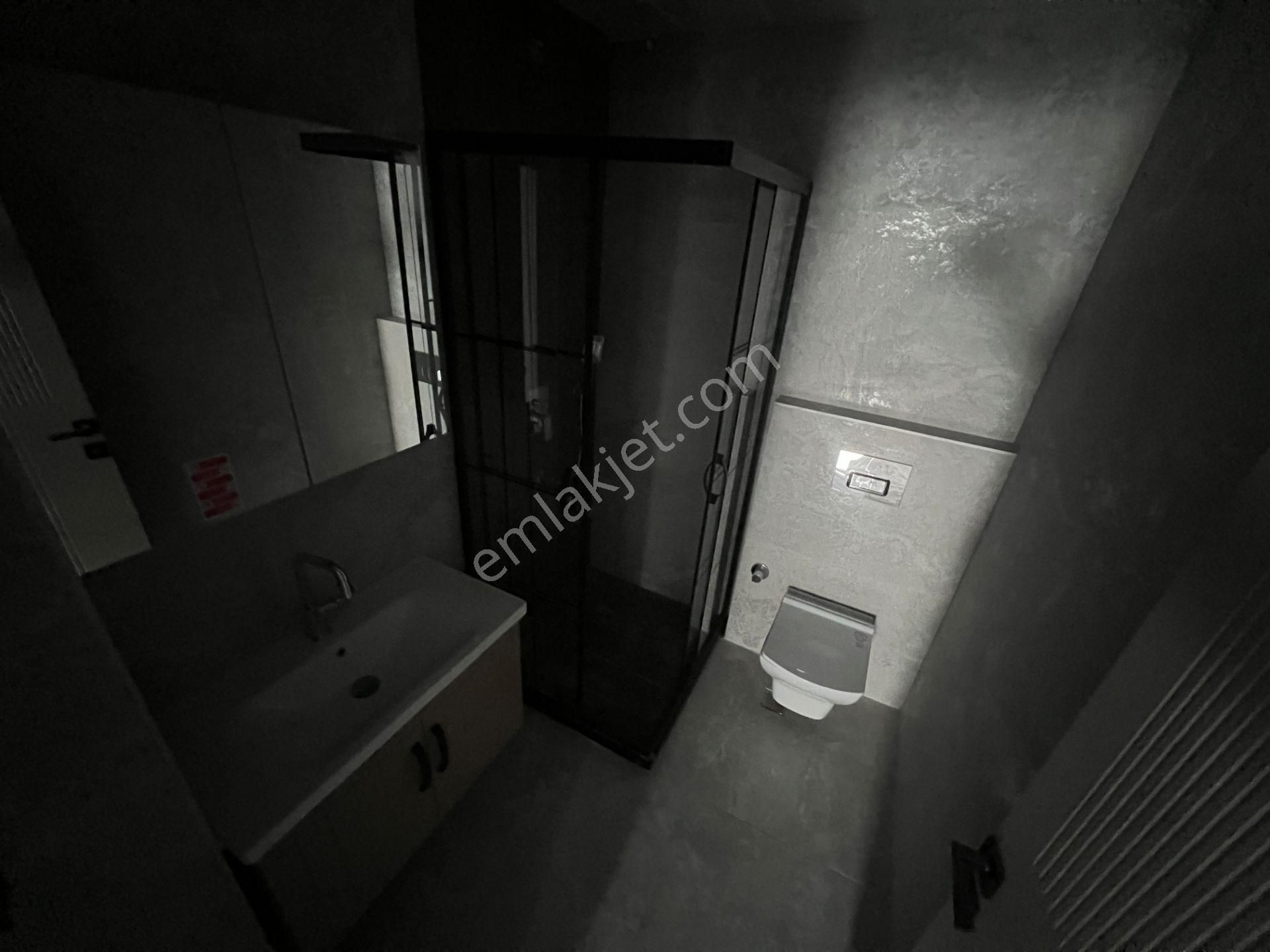 Etimesgut Yeni Baglıca Mah 3katlı Saunalı Ozel Hamamlı 5+1 Villa - Görsel 28