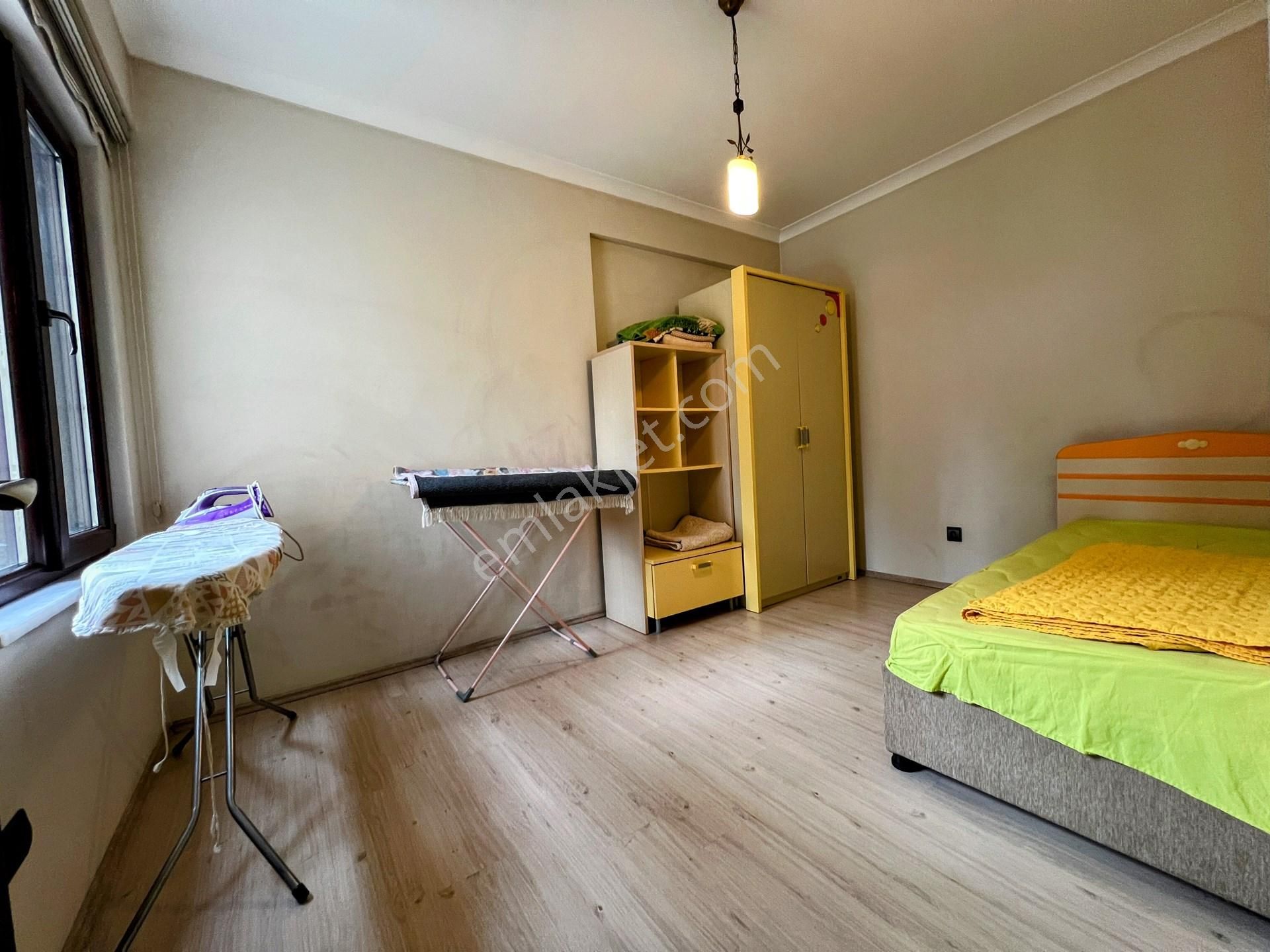 Yomra Kaşüstü'nde Kiralık 3+1 Lüks Daire, 170 M², Doğa Manzaralı, Site İçinde - Görsel 11