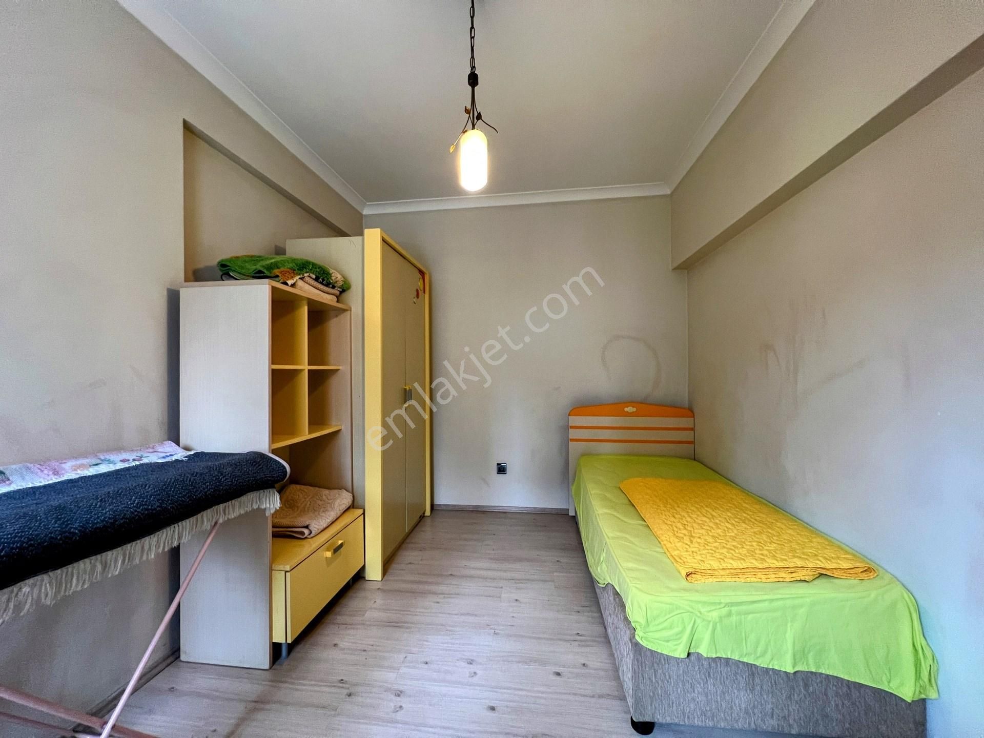 Yomra Kaşüstü'nde Kiralık 3+1 Lüks Daire, 170 M², Doğa Manzaralı, Site İçinde - Görsel 16