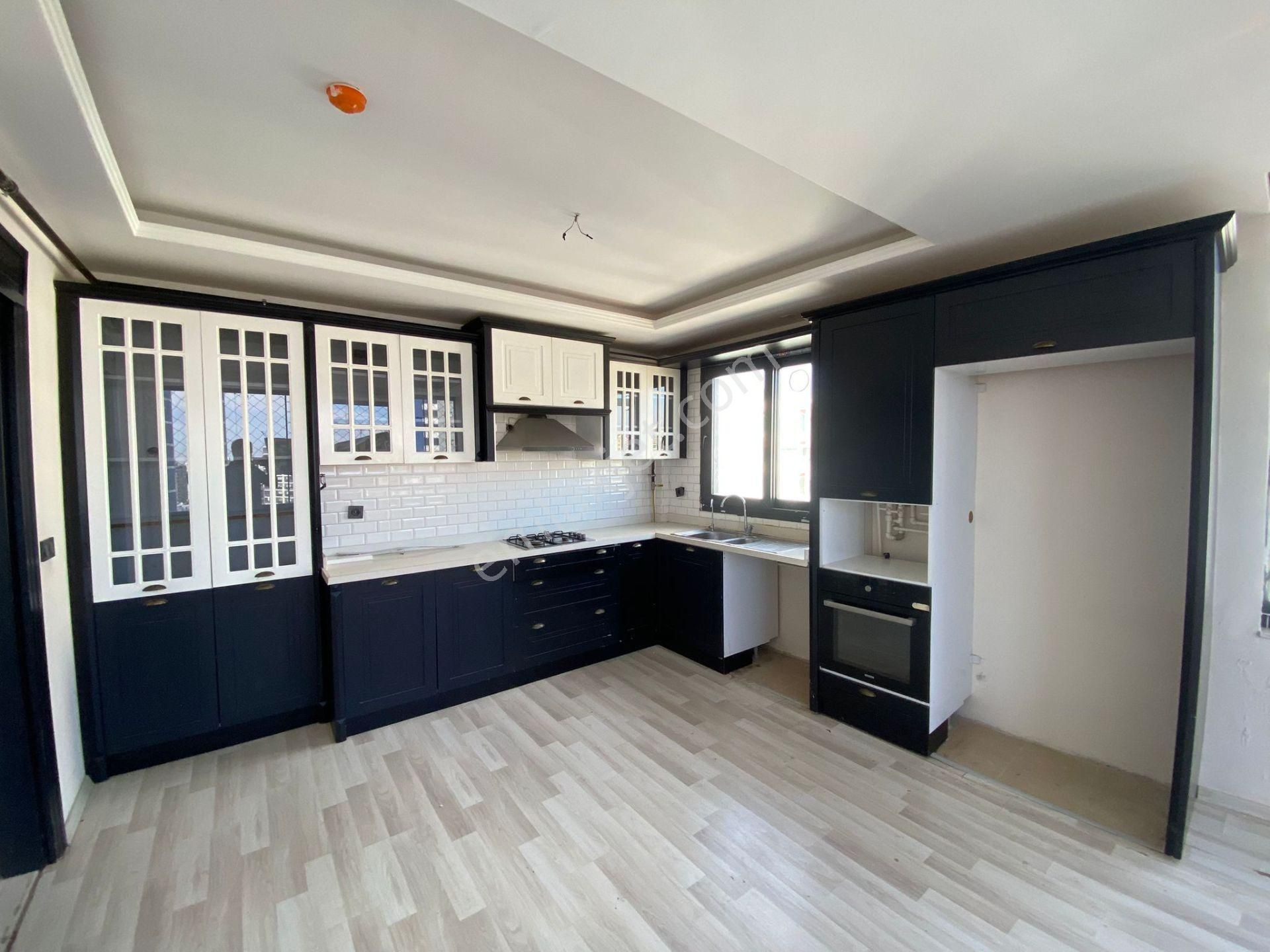 Karınca'dan Akdeniz Mh'de Site İçi, Ankastreli Geniş 4+1 Satılık! - Görsel 2