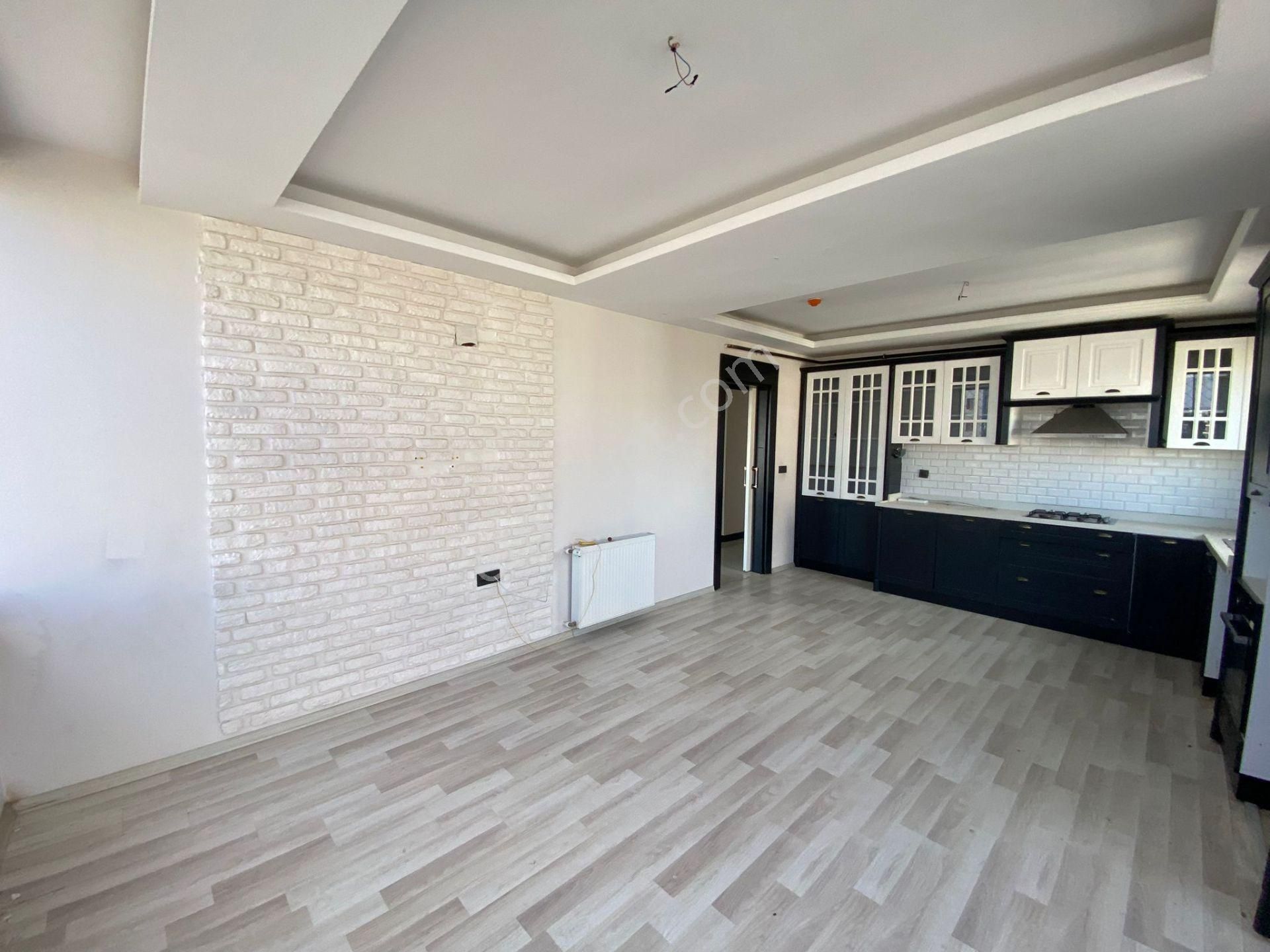 Karınca'dan Akdeniz Mh'de Site İçi, Ankastreli Geniş 4+1 Satılık! - Görsel 3