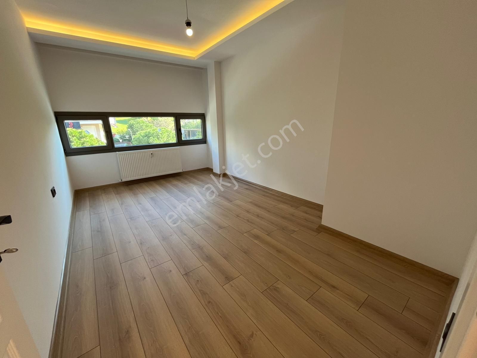 Asil'den Göztepe'de Cadde Üzeri 150 M2 Lüks Yapılı Köşe Arakat - Görsel 23