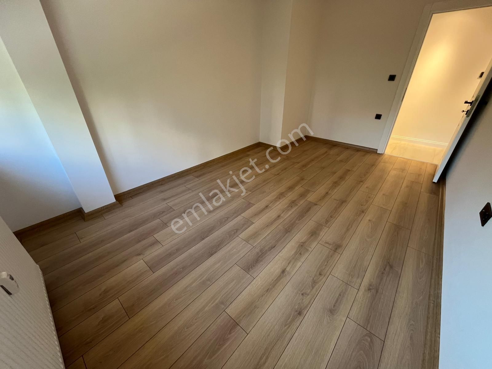 Asil'den Göztepe'de Cadde Üzeri 150 M2 Lüks Yapılı Köşe Arakat - Görsel 27