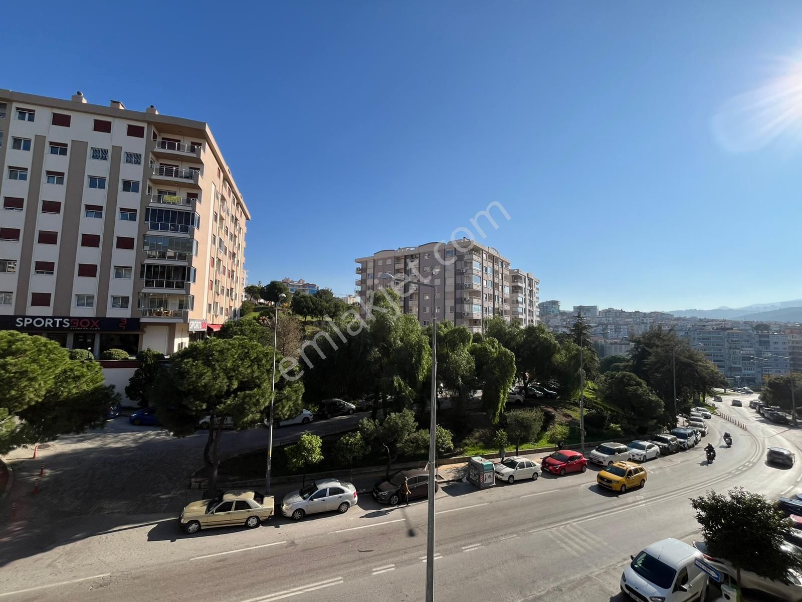 Asil'den Göztepe'de Cadde Üzeri 150 M2 Lüks Yapılı Köşe Arakat - Görsel 14