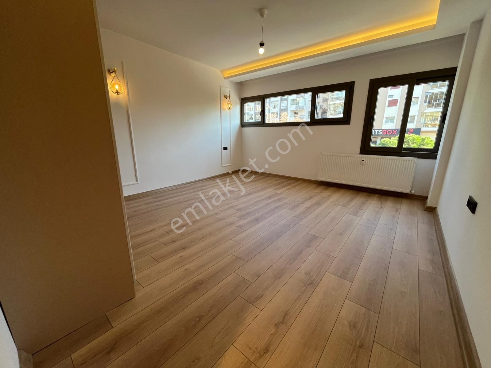 Asil'den Göztepe'de Cadde Üzeri 150 M2 Lüks Yapılı Köşe Arakat - Görsel 19