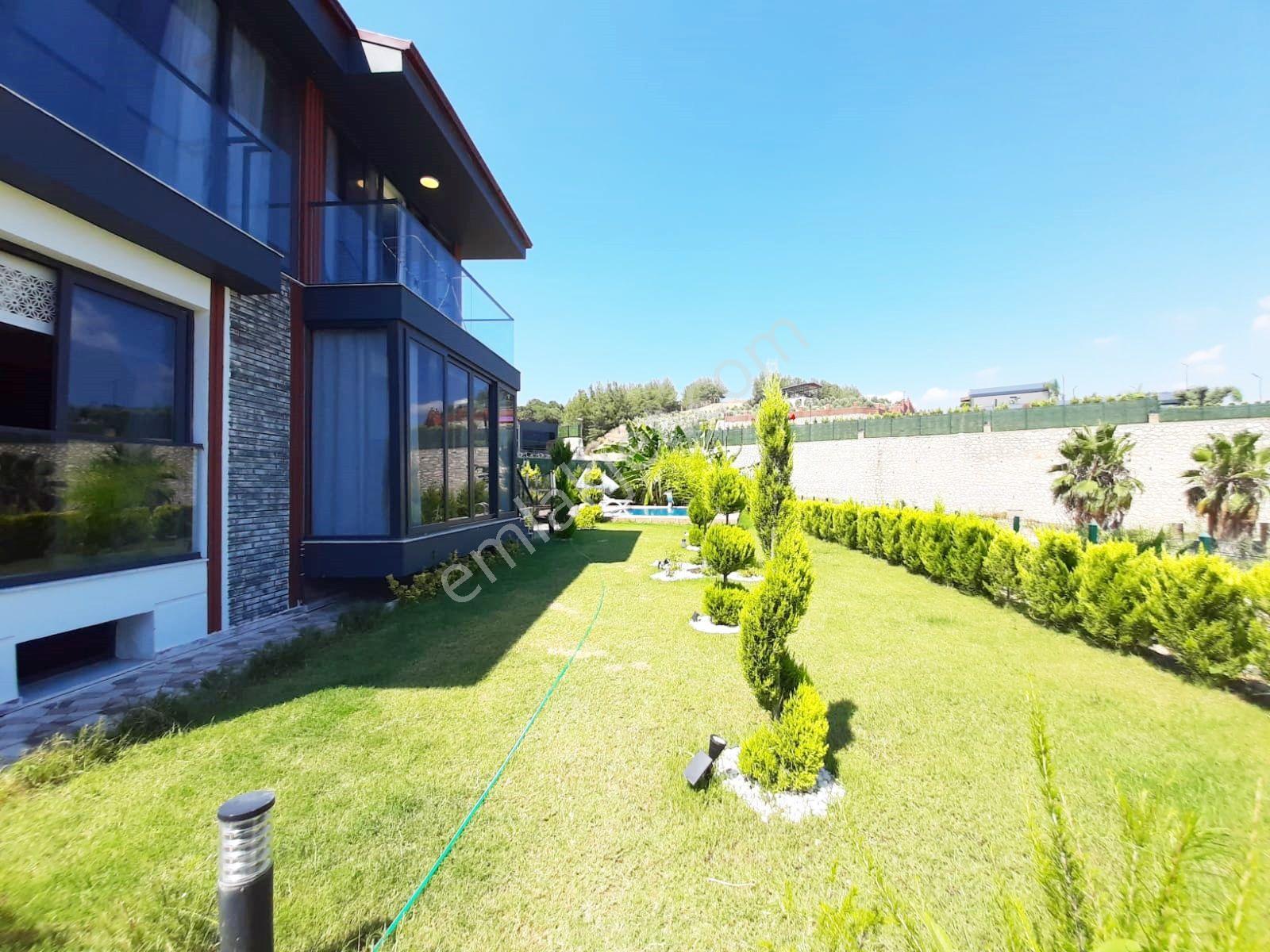 Bayram Hacılı'da Panaromik Göl Manzaralı Bağımsız Ultra Lüx Sıfır 4+1 Villa !!! - Görsel 26