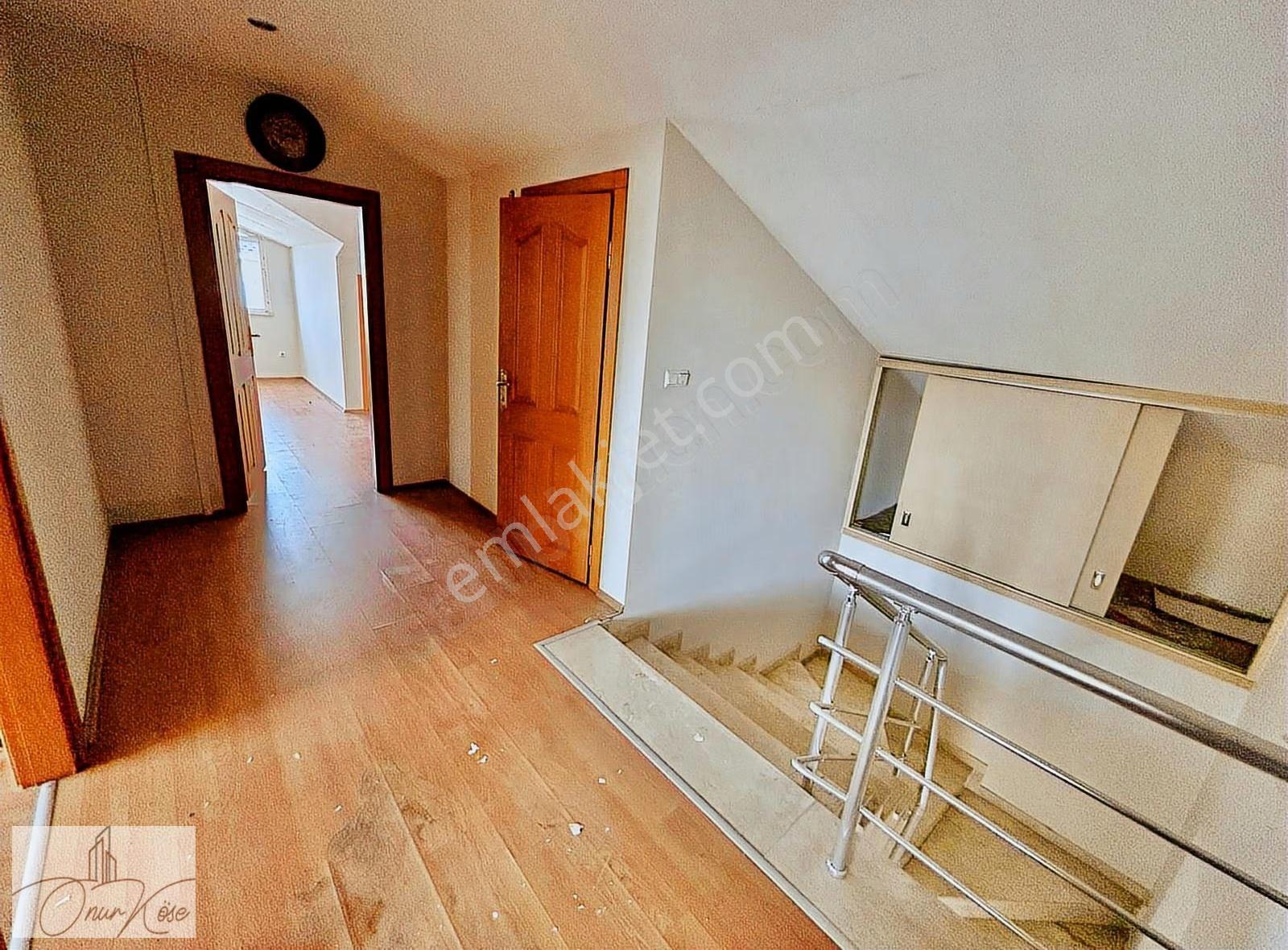 Alanya Merkezde Ofis/daire Kullanımına Uygun 4+1 Satılık Daire - Görsel 2