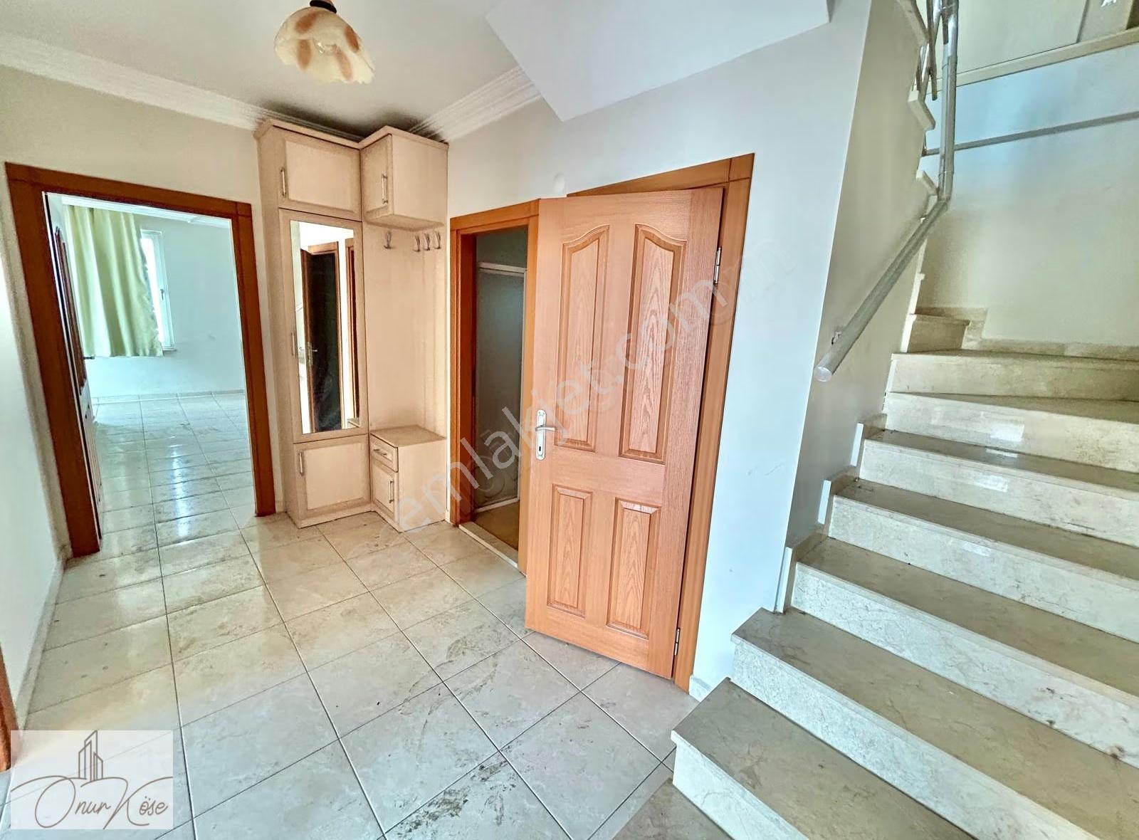 Alanya Merkezde Ofis/daire Kullanımına Uygun 4+1 Satılık Daire - Görsel 13