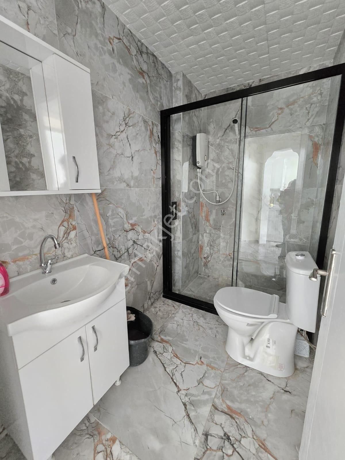 Merkez'de Mükkemmel Konumda Eşyalı 1+1 Satılık Daire - Görsel 11