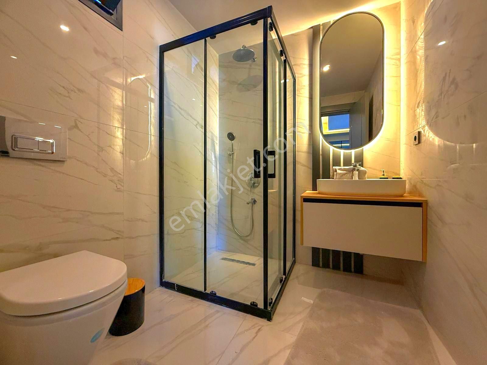 Kuşadası Merkezde Özel Açık Ve Kapalı Havuzlu Ultra Lüks Sıfır Villa - Görsel 25