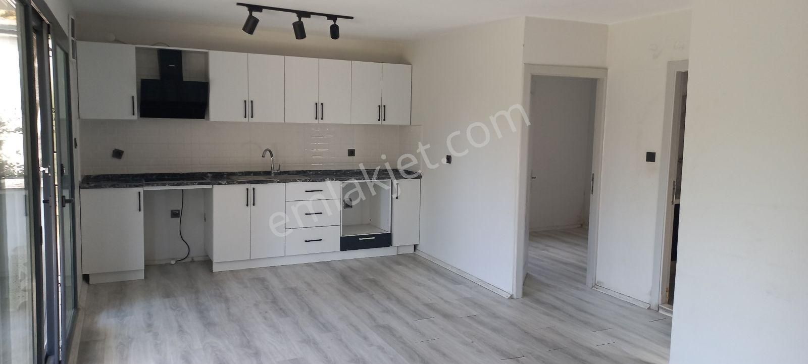 Mandalina Bahçesi İçi, Çarşı Merkezde Müstakil Ev - Rw Akar Dan - Görsel 4