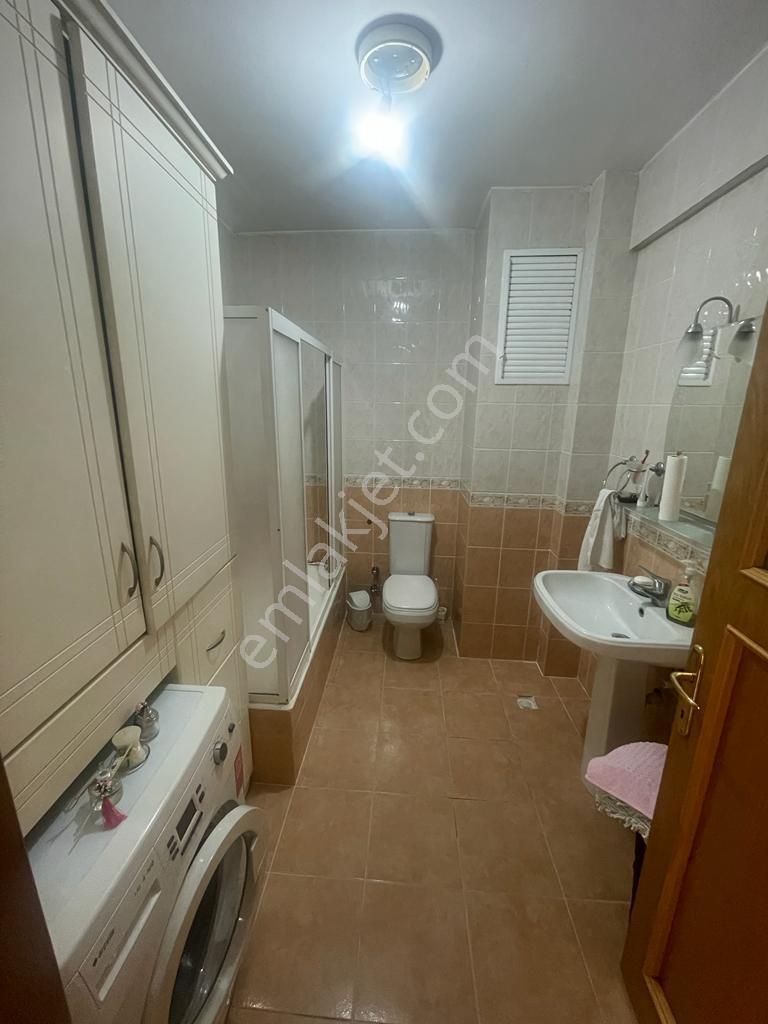 Oryaş Emlaktan Ataşehir İçerenköyde 140m2 3+1 Arakat Daire - Görsel 10