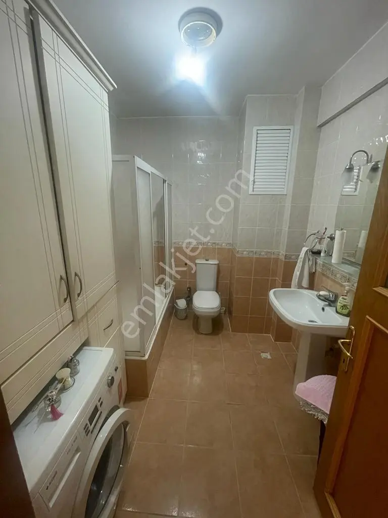Oryaş Emlaktan Ataşehir İçerenköyde 140m2 3+1 Arakat Daire - Görsel 11
