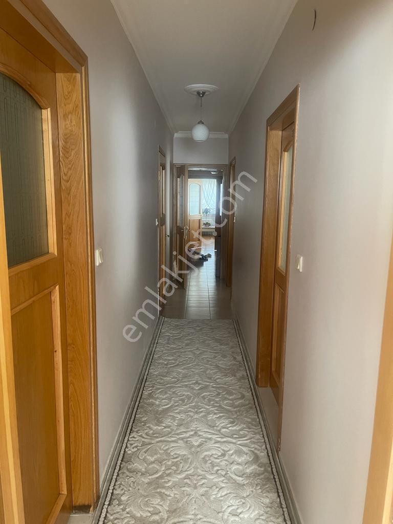 Oryaş Emlaktan Ataşehir İçerenköyde 140m2 3+1 Arakat Daire - Görsel 6